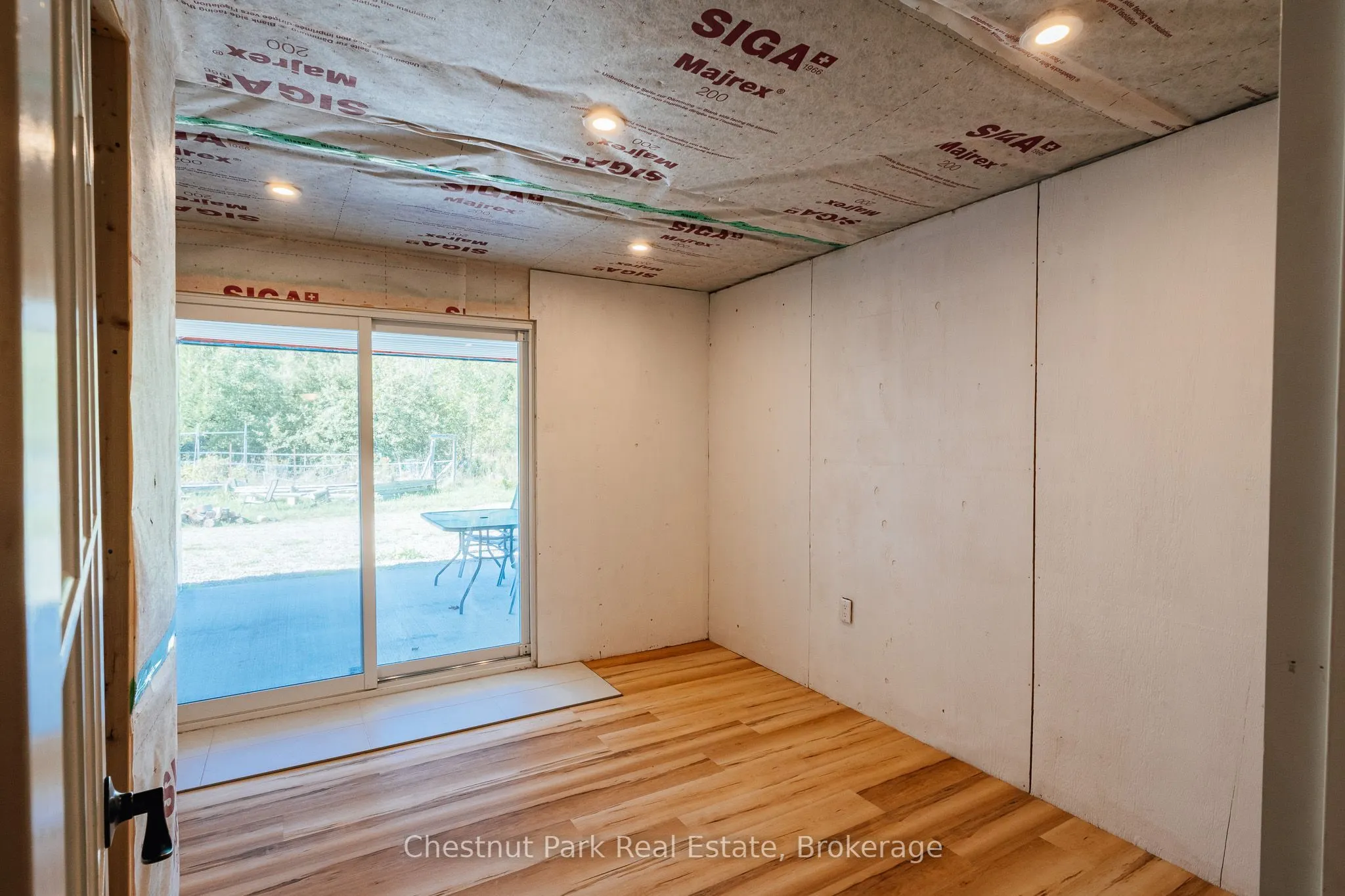664 Bruce Road 9