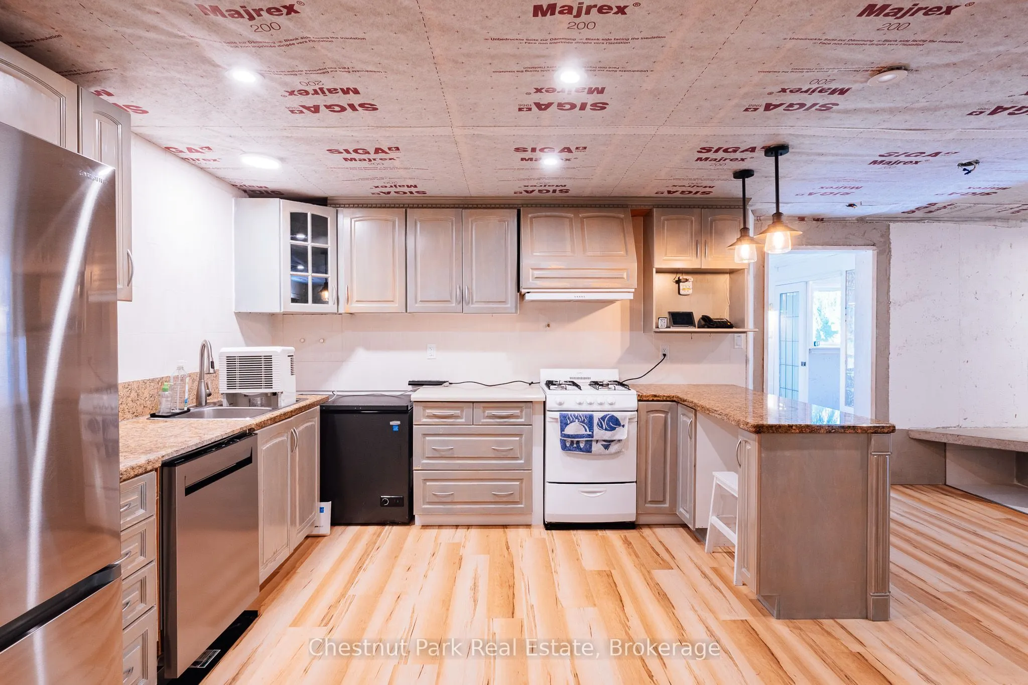 664 Bruce Road 9