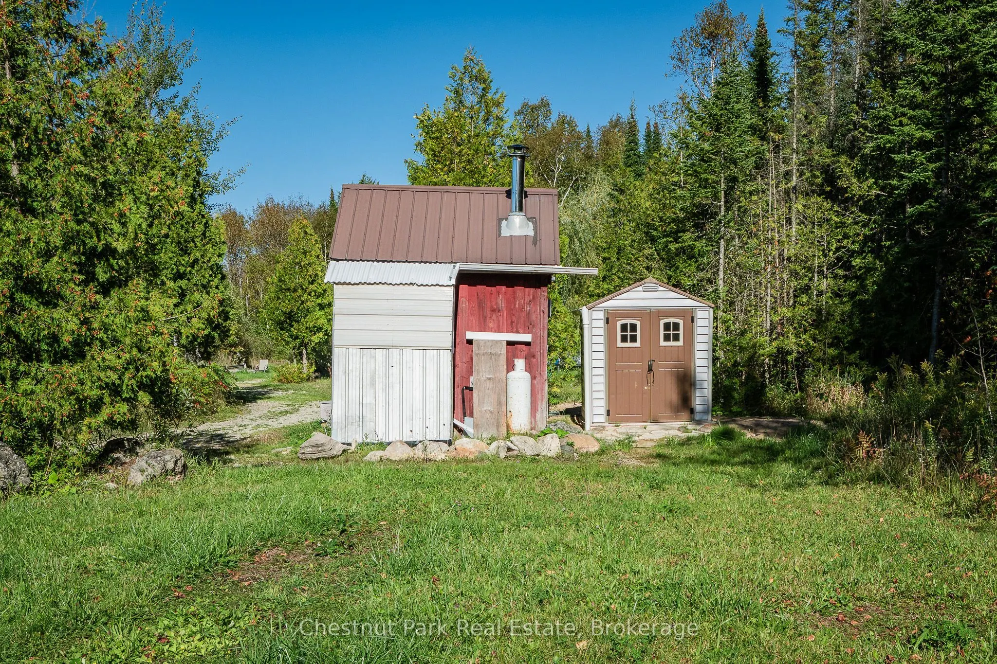 664 Bruce Road 9