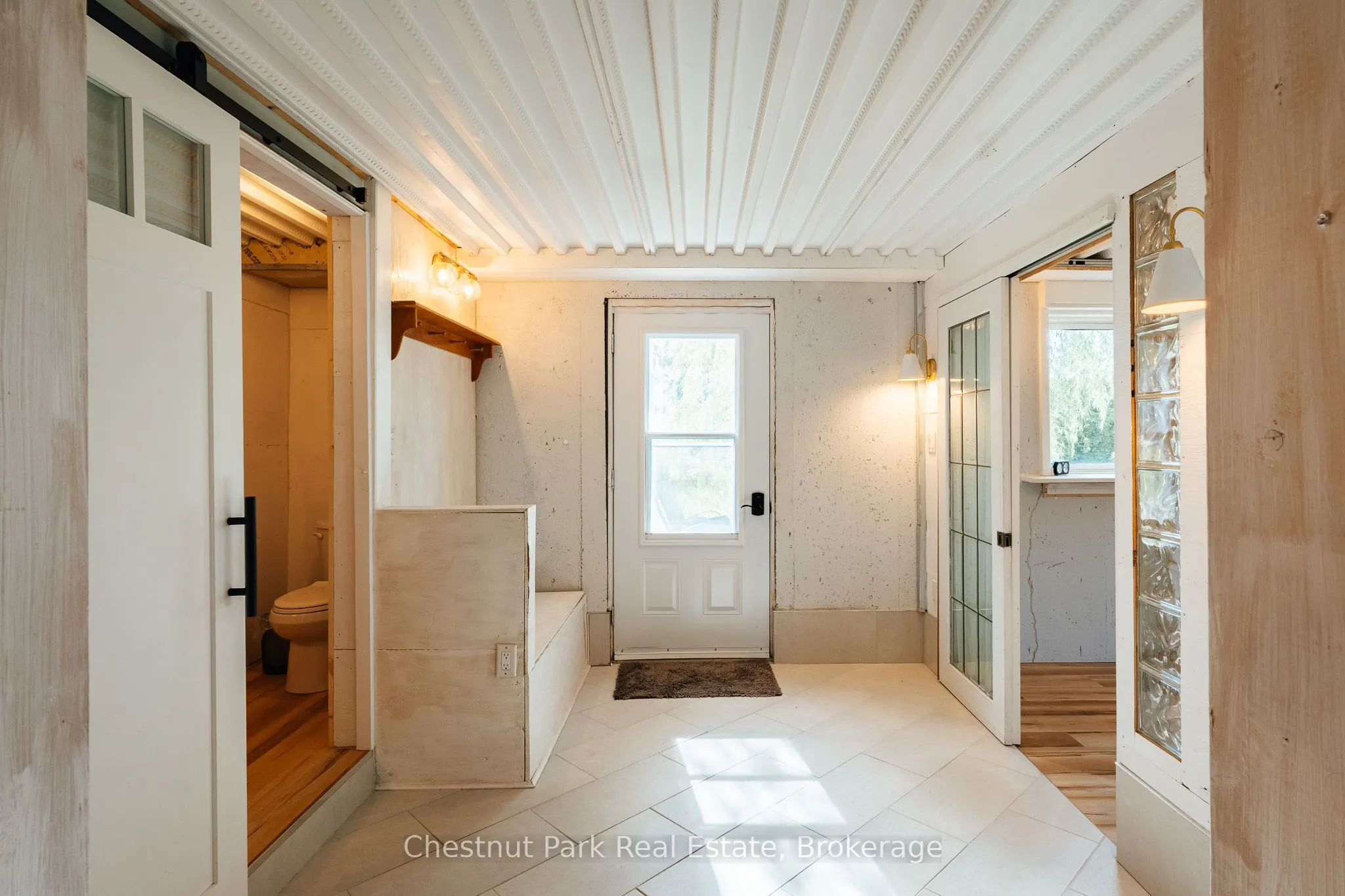 664 Bruce Road 9
