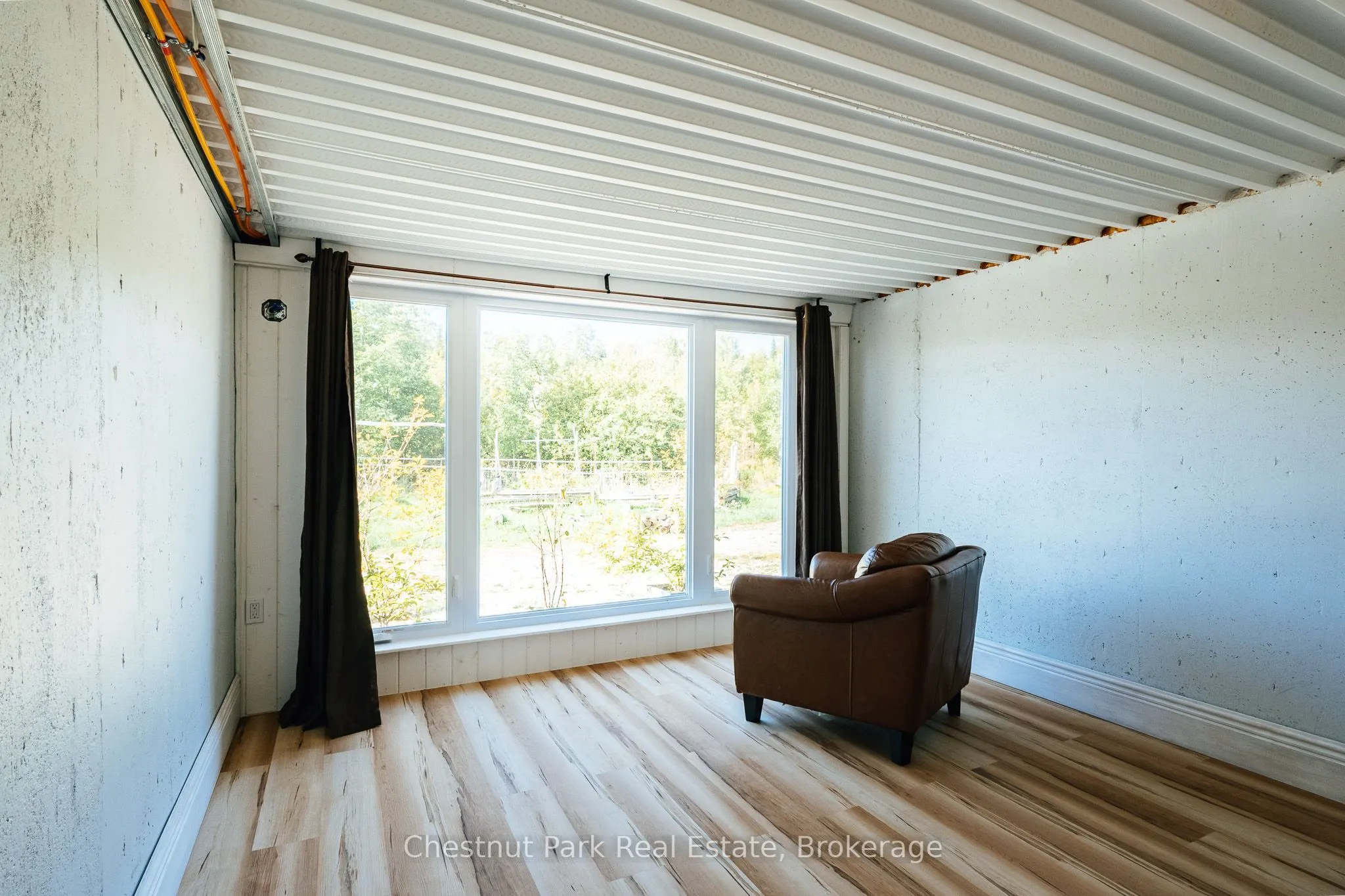 664 Bruce Road 9