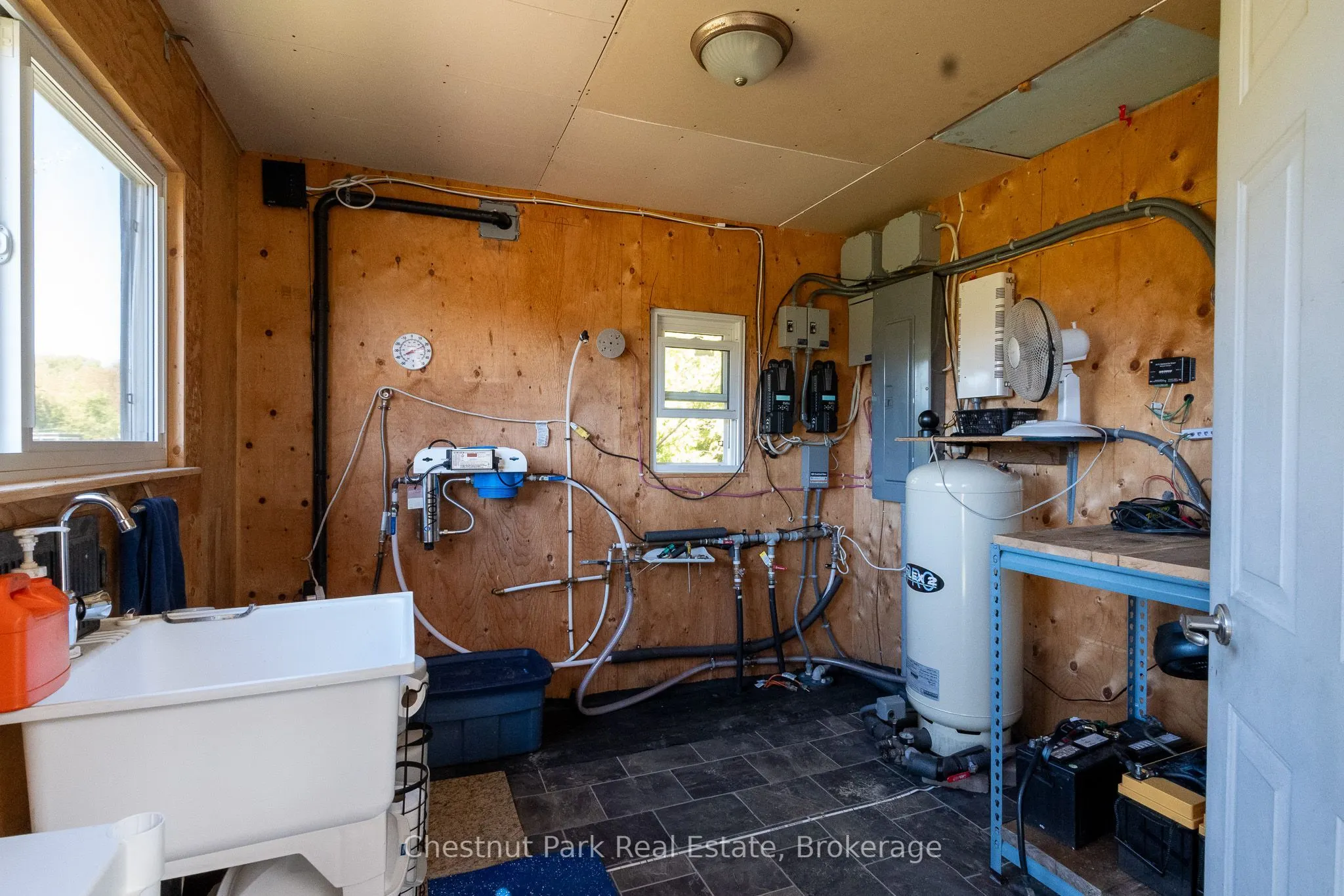 664 Bruce Road 9