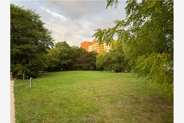 115 union Boulevard
