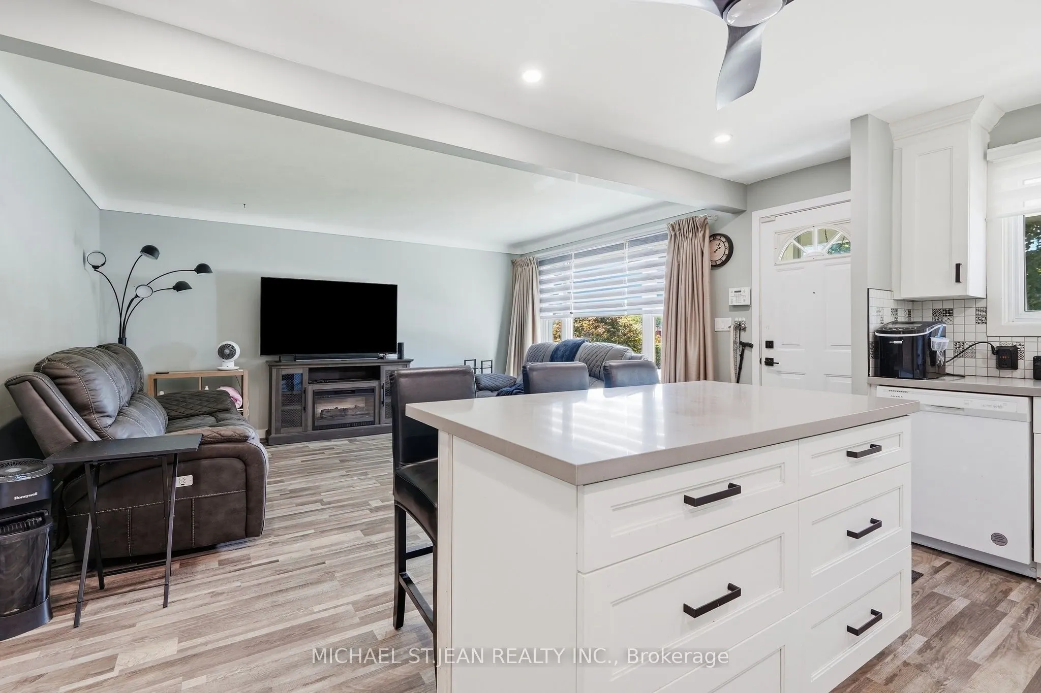 287 Santone Avenue