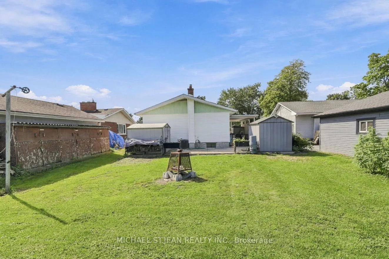 287 Santone Avenue