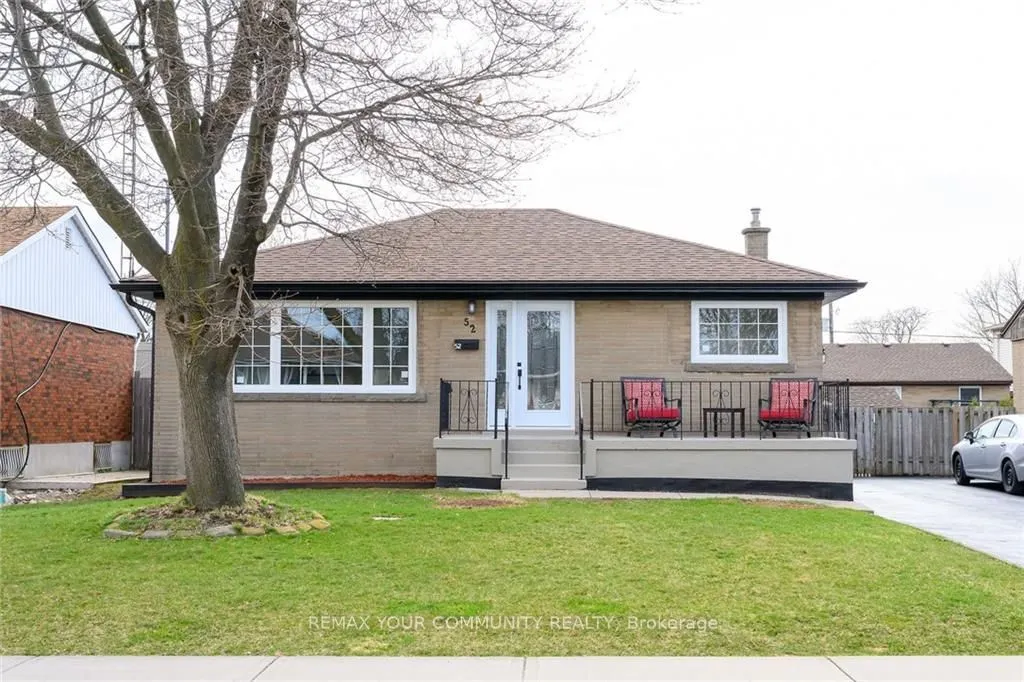 52 Elliott Avenue #Upper