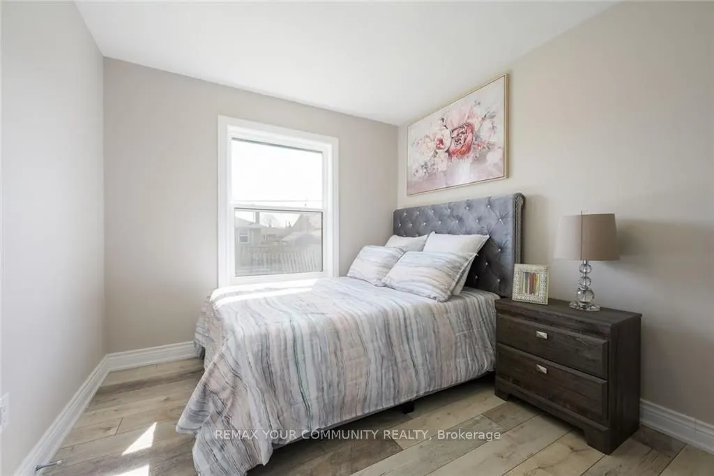 52 Elliott Avenue #Upper