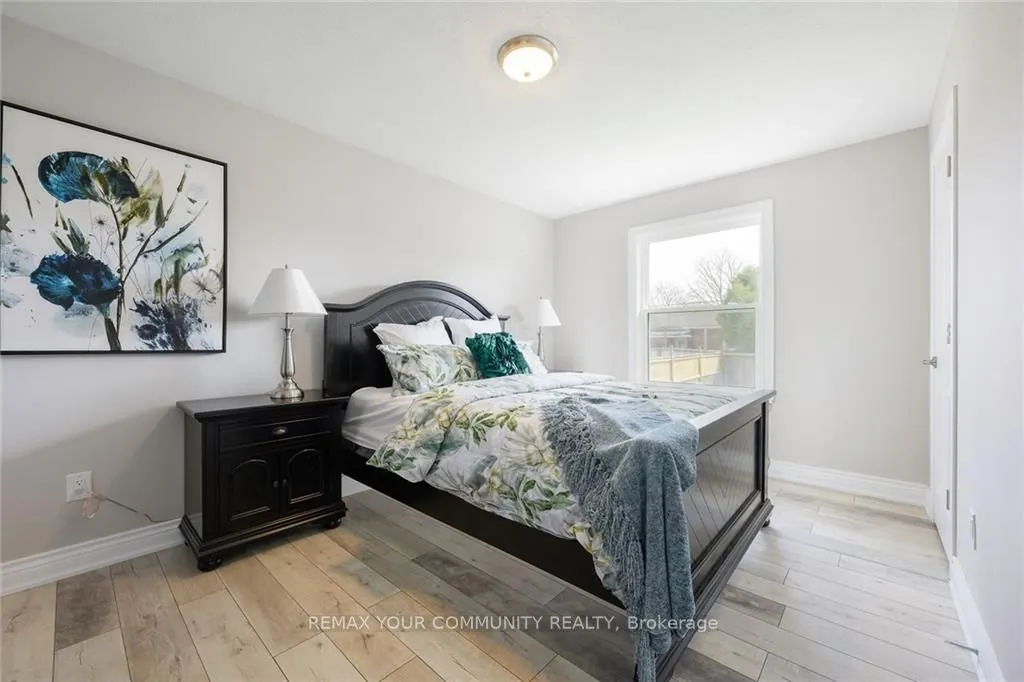 52 Elliott Avenue #Upper