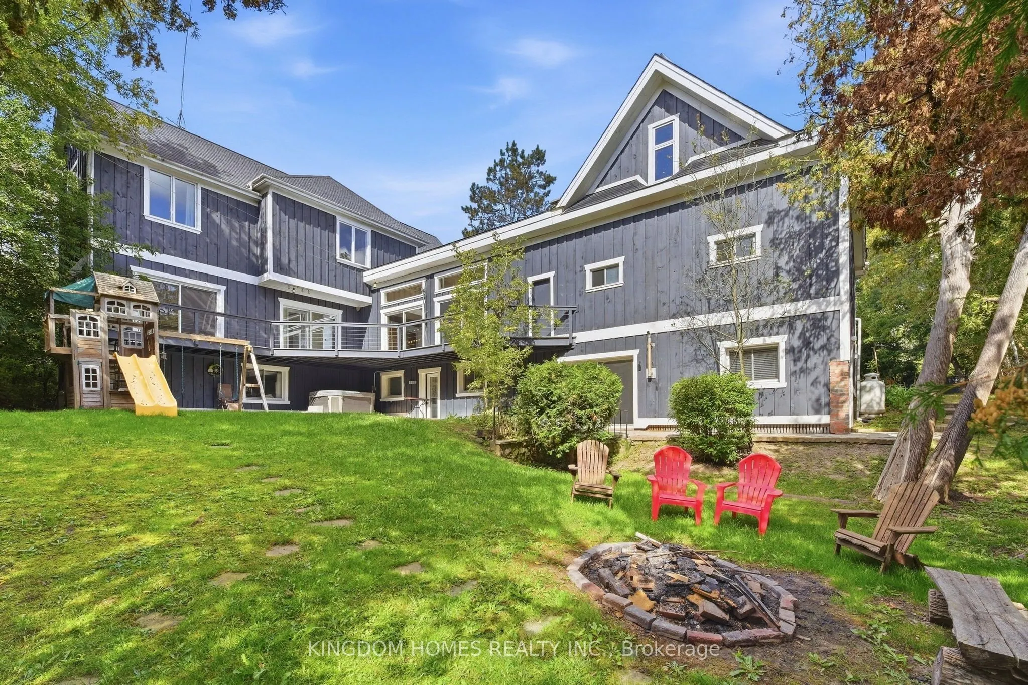 7 Shell Crescent