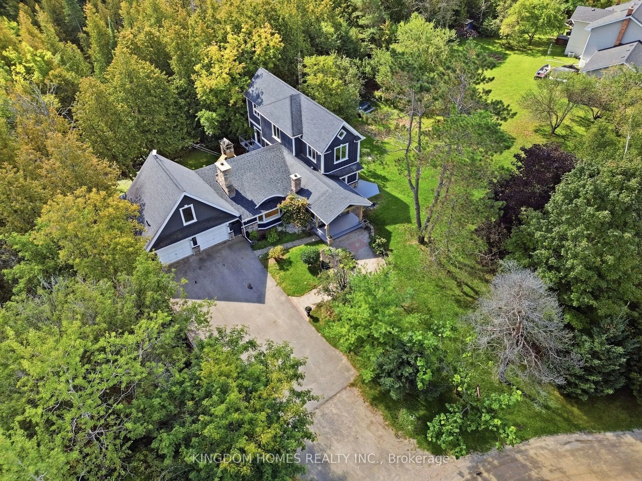 7 Shell Crescent