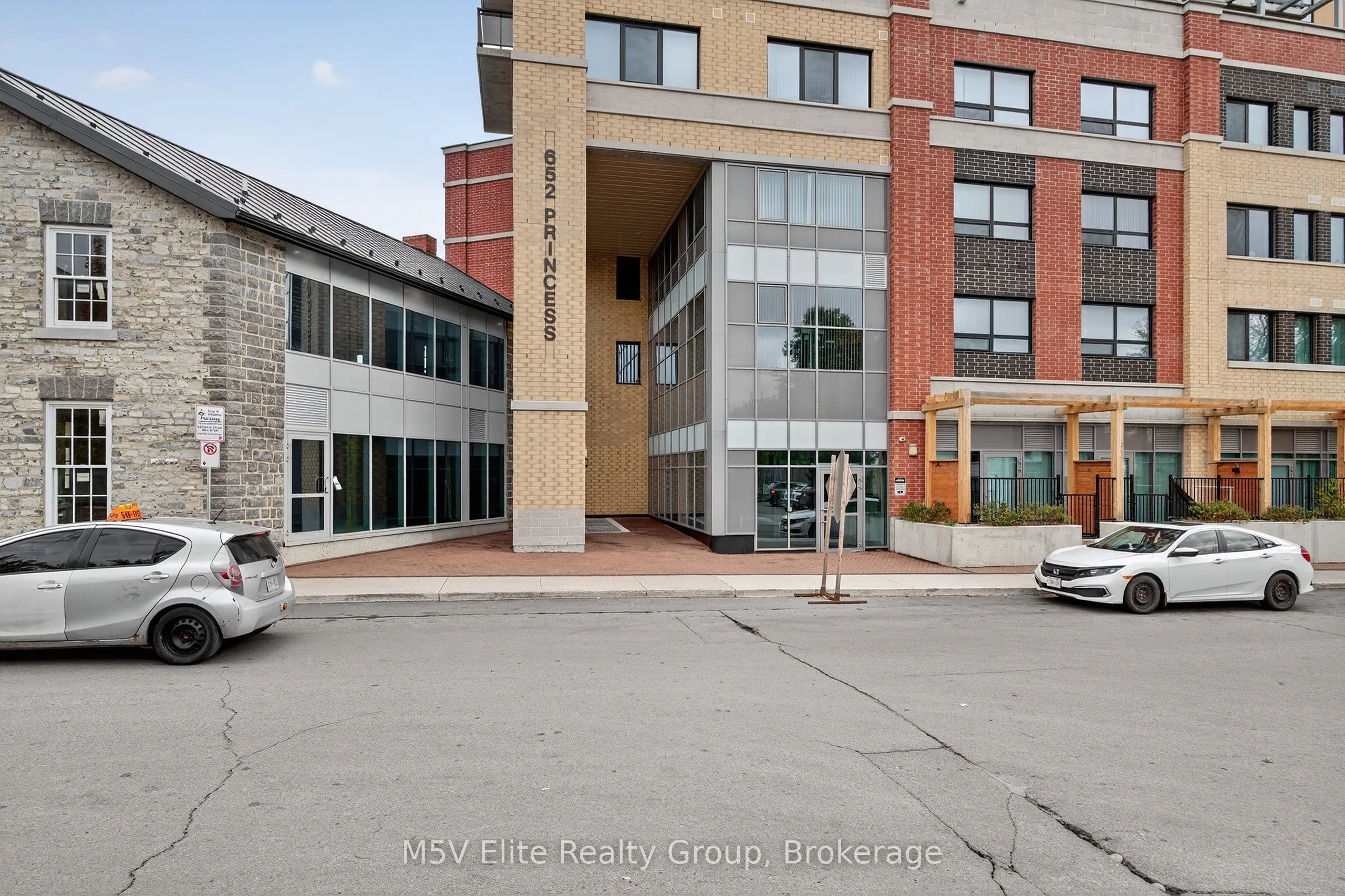 652 Princess Street #341