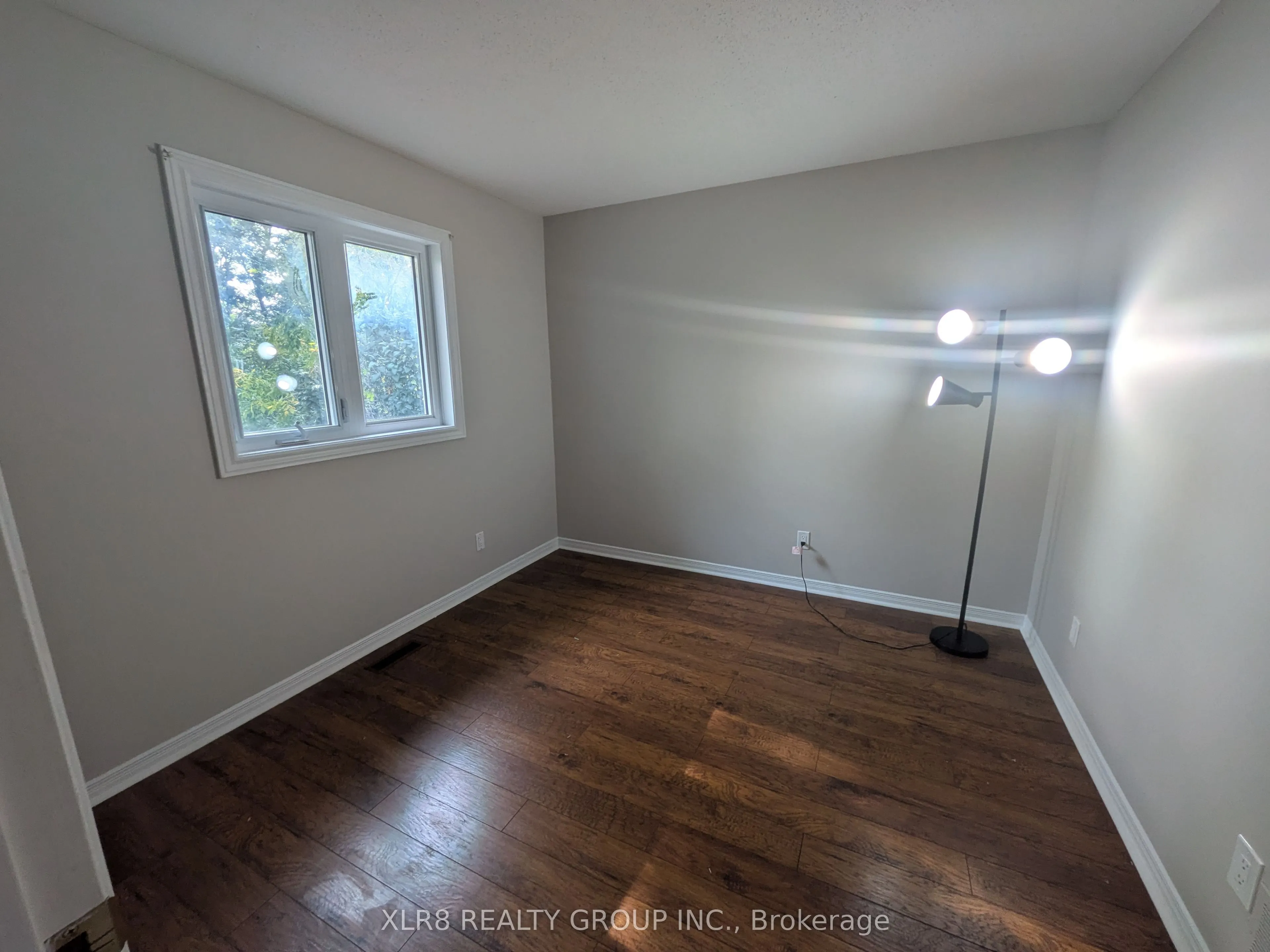 12 John Sidney Crescent