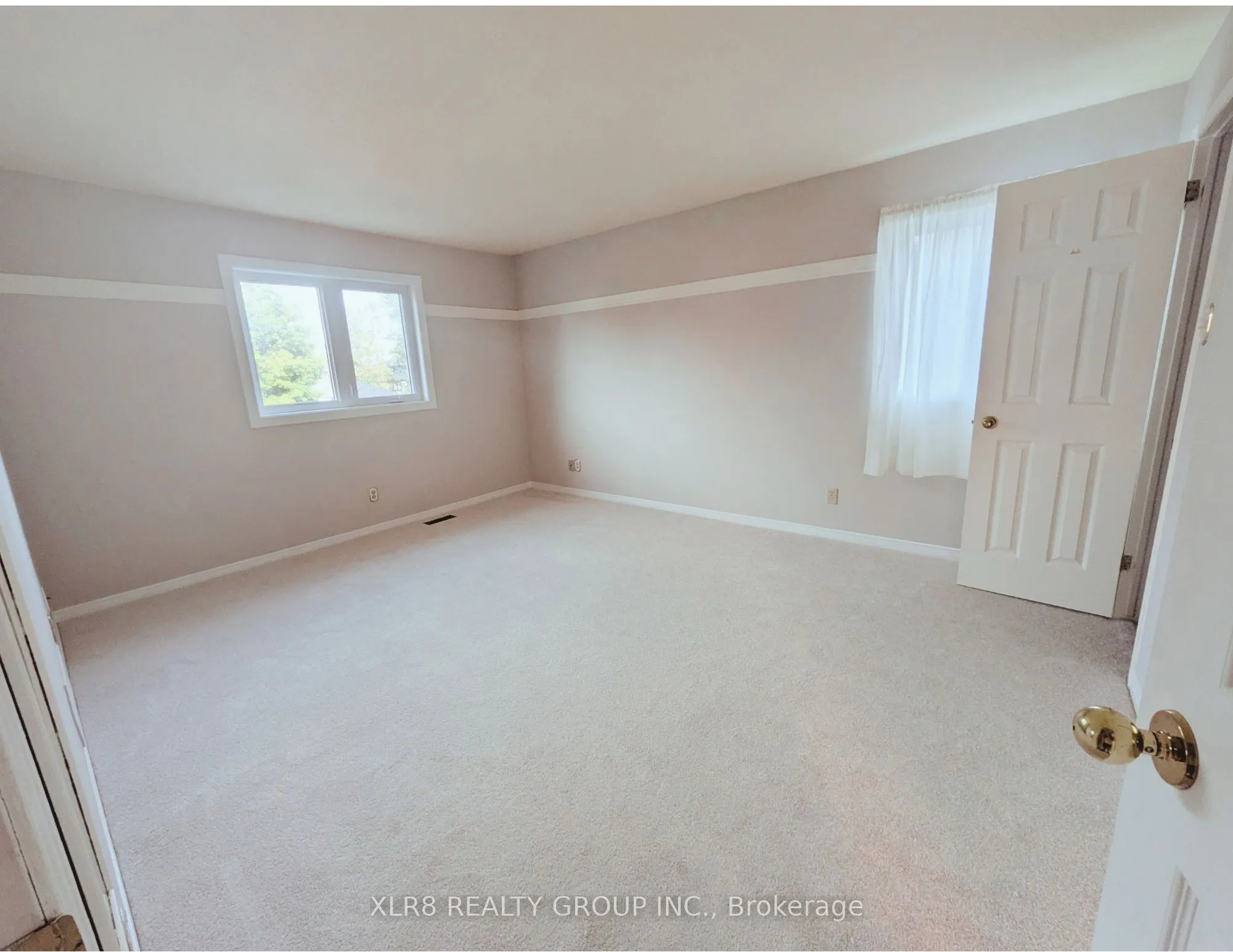 12 John Sidney Crescent