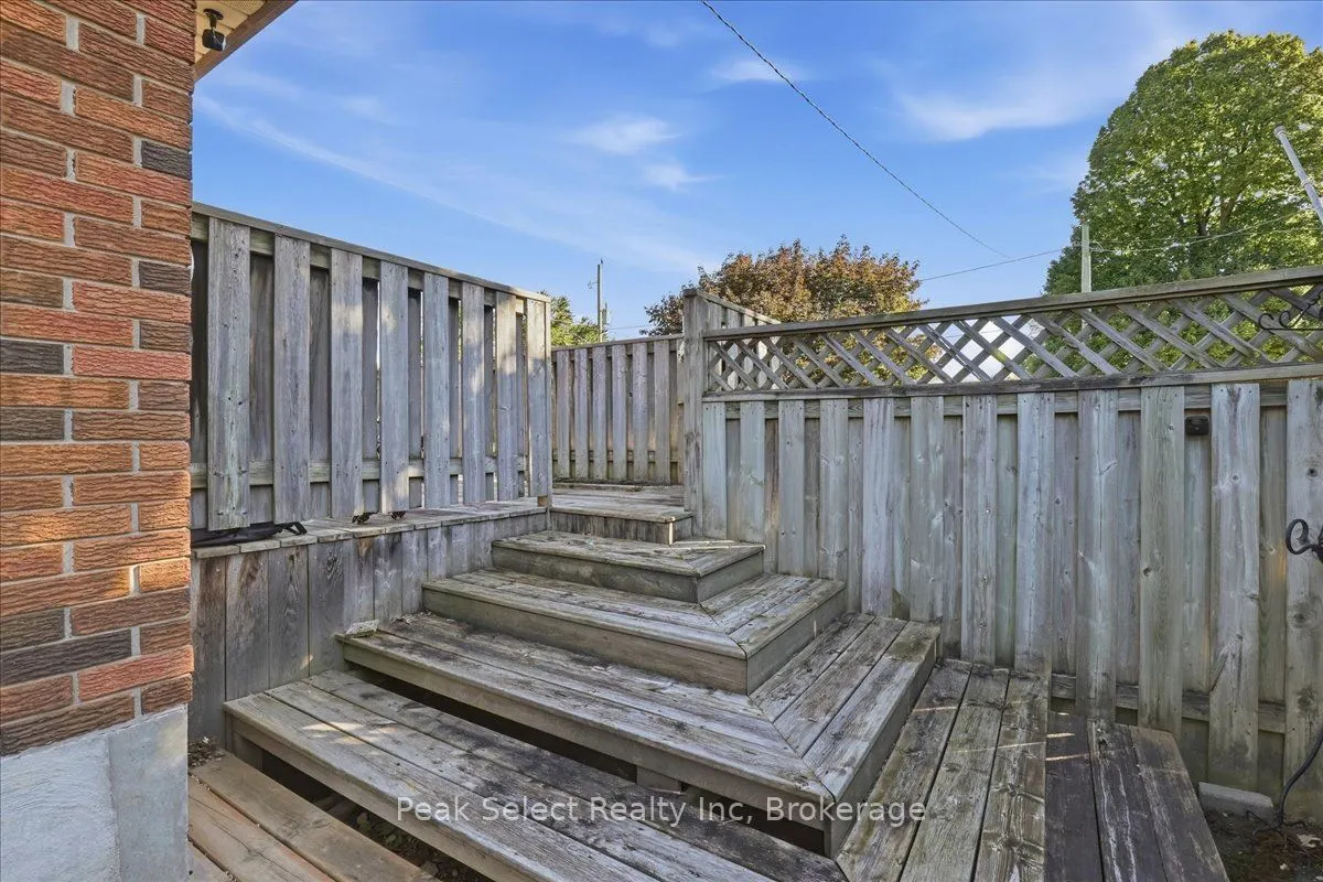 207 Byron Street