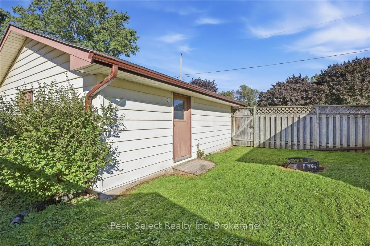 207 Byron Street