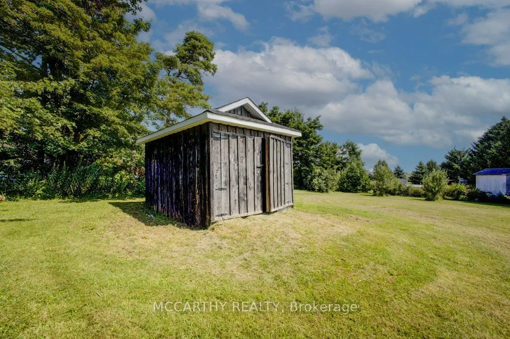598297 Second Line W