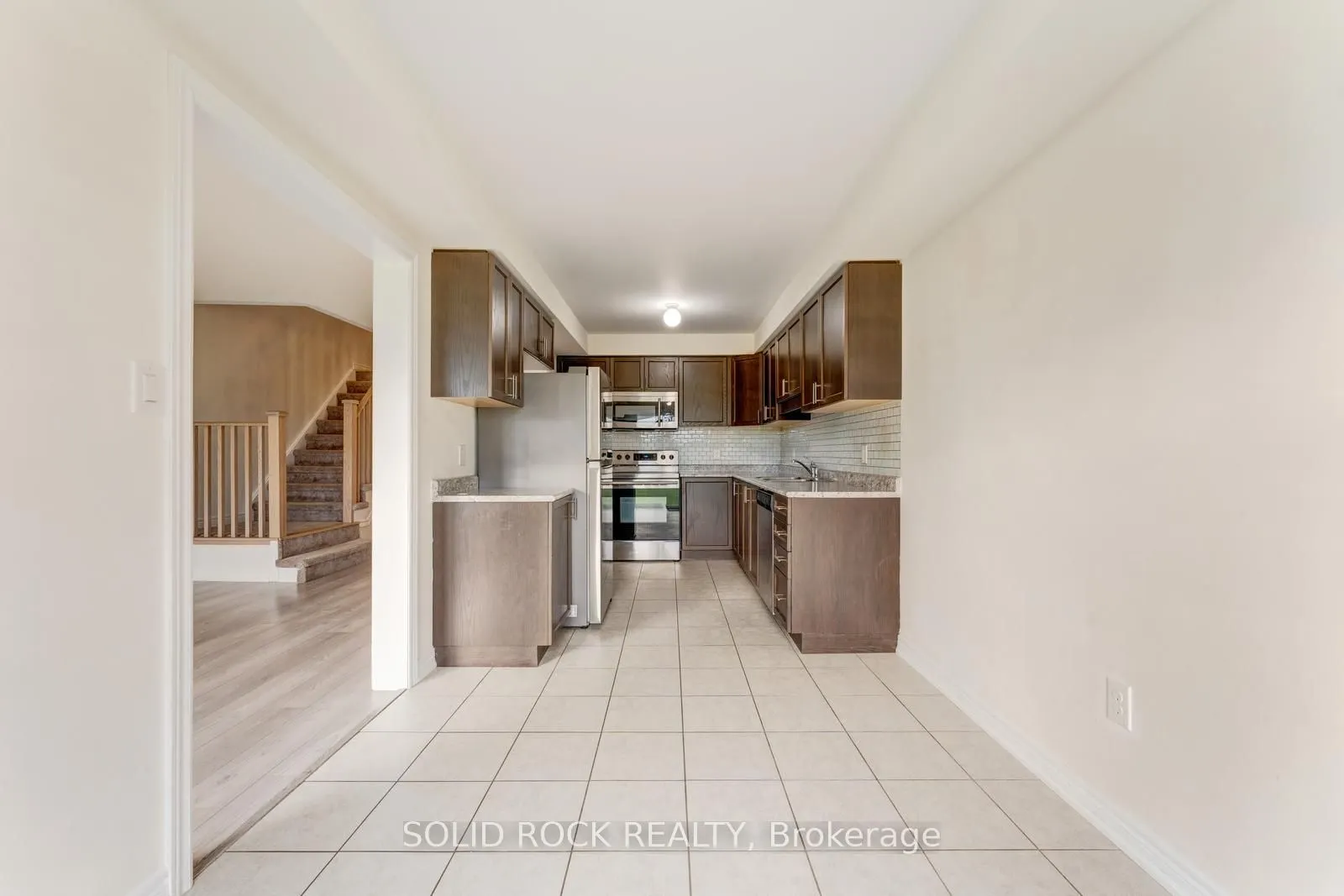 422 Krotz Street W