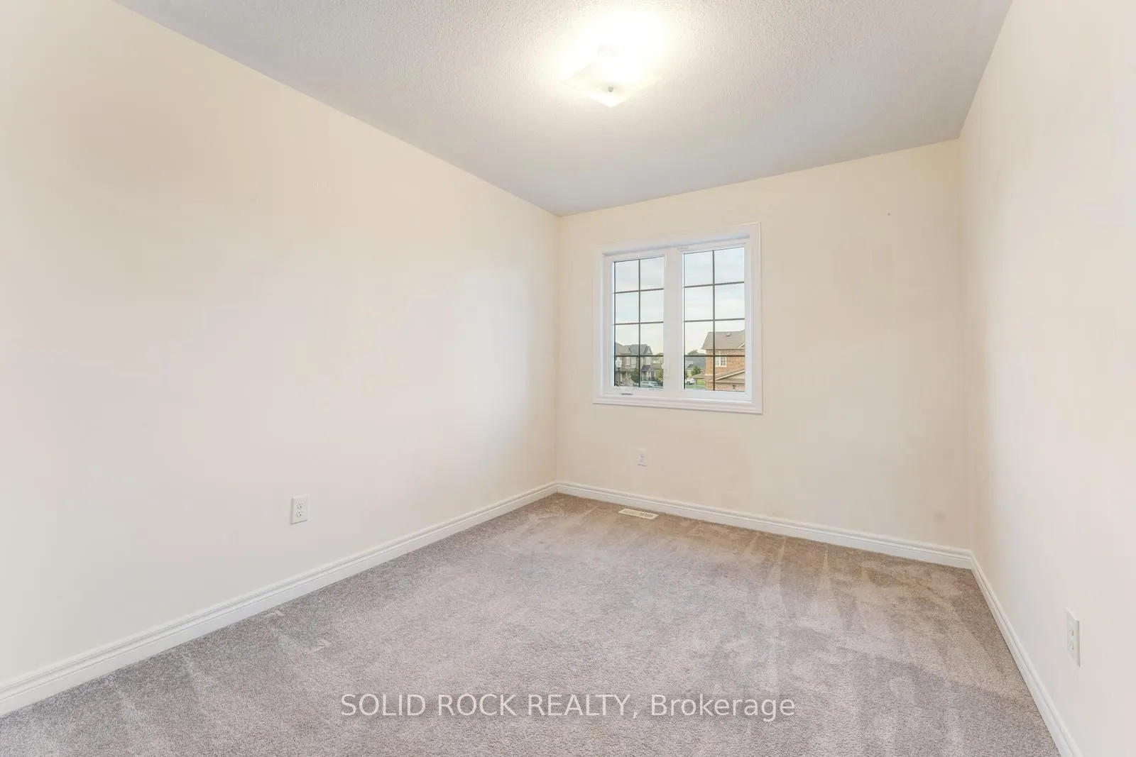 422 Krotz Street W