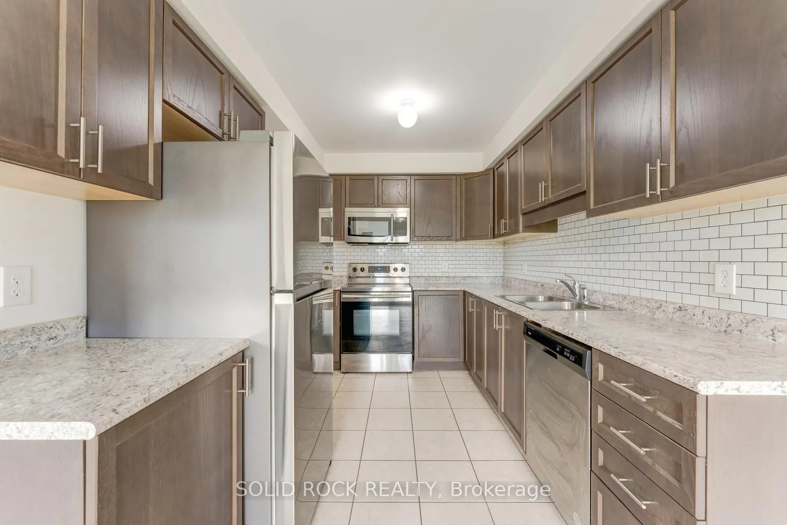 422 Krotz Street W