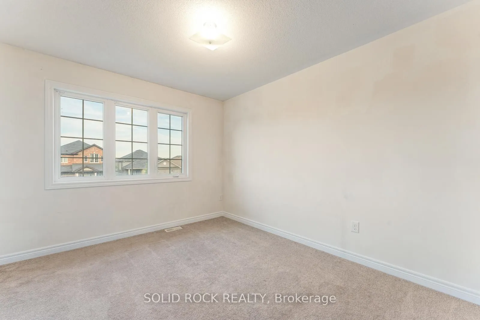 422 Krotz Street W