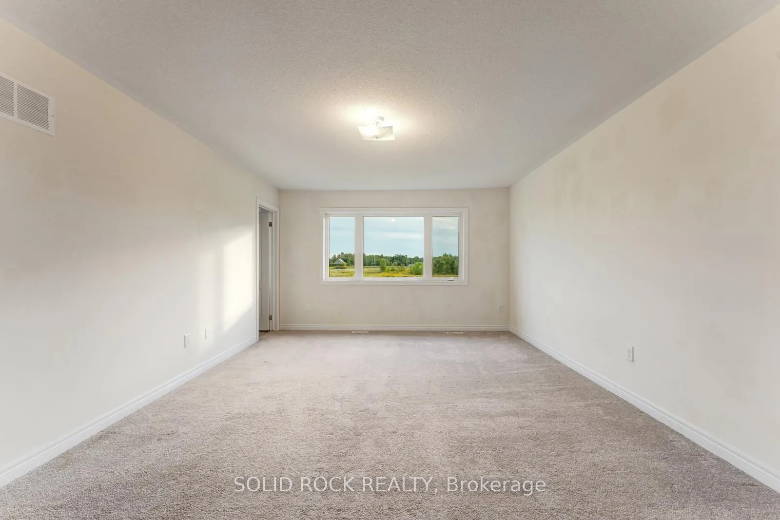 422 Krotz Street W