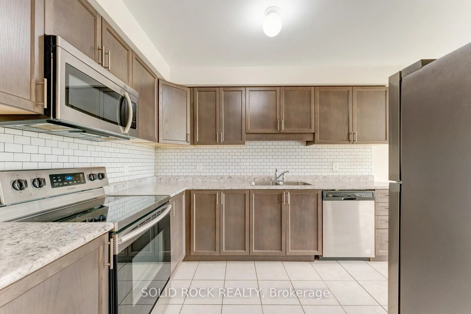 422 Krotz Street W