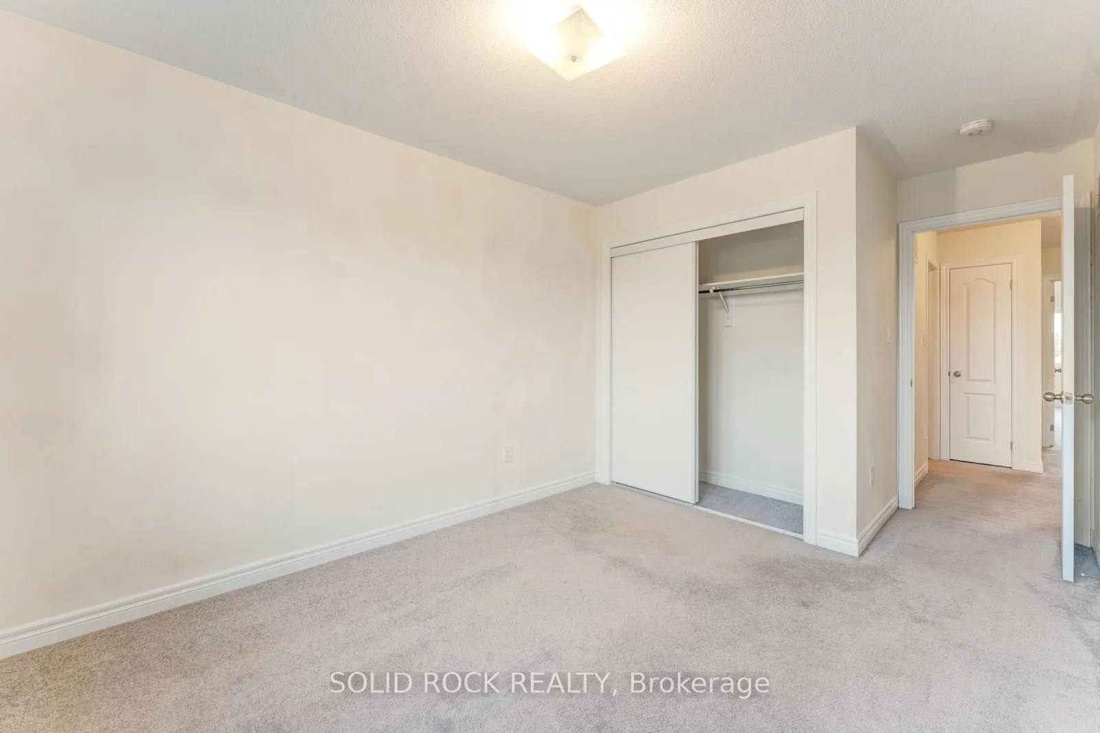 422 Krotz Street W