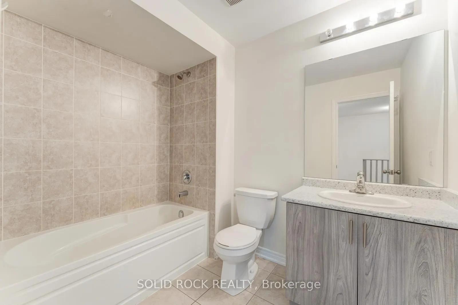422 Krotz Street W