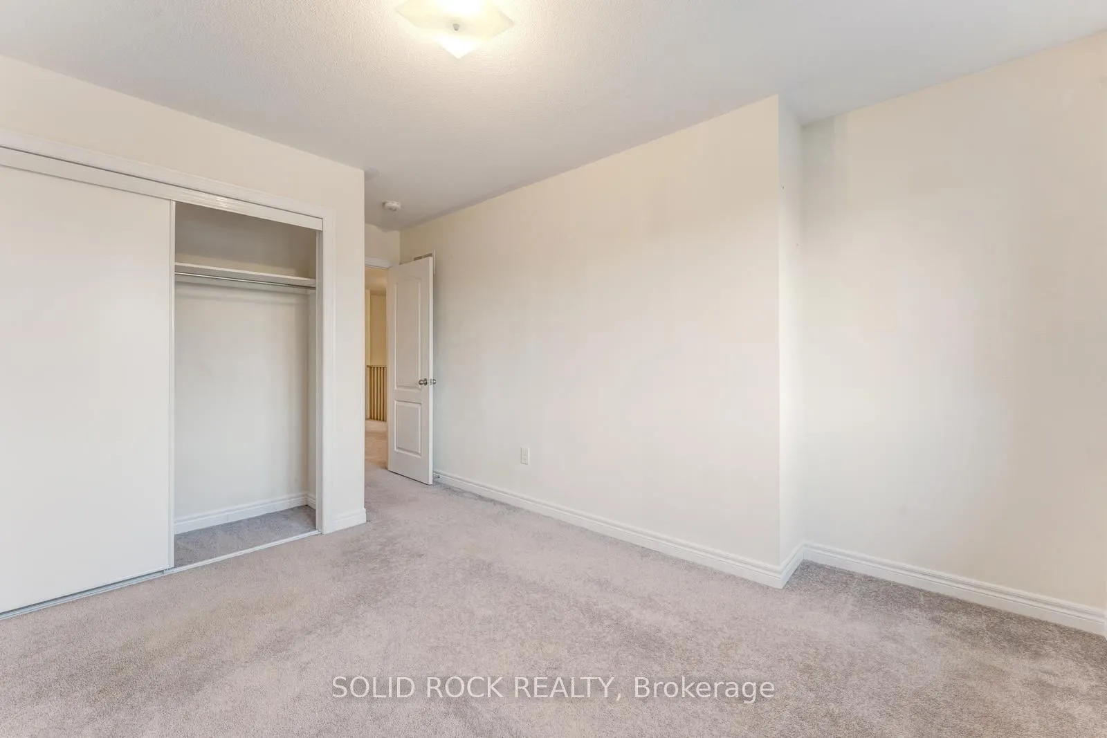 422 Krotz Street W