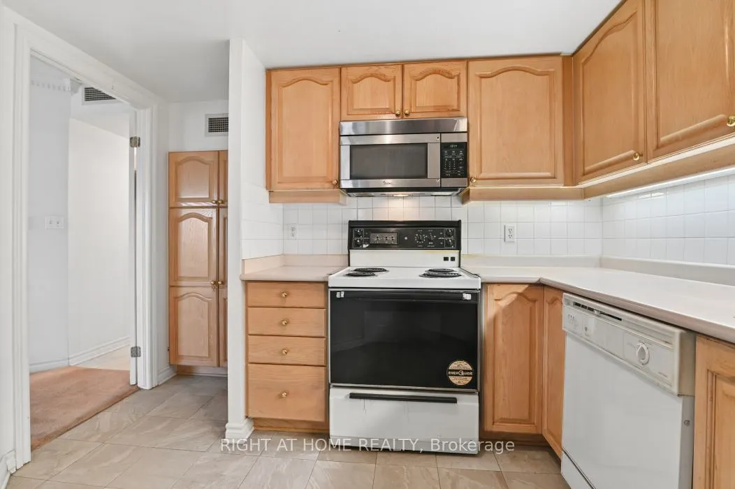 3105 Carling Avenue #302