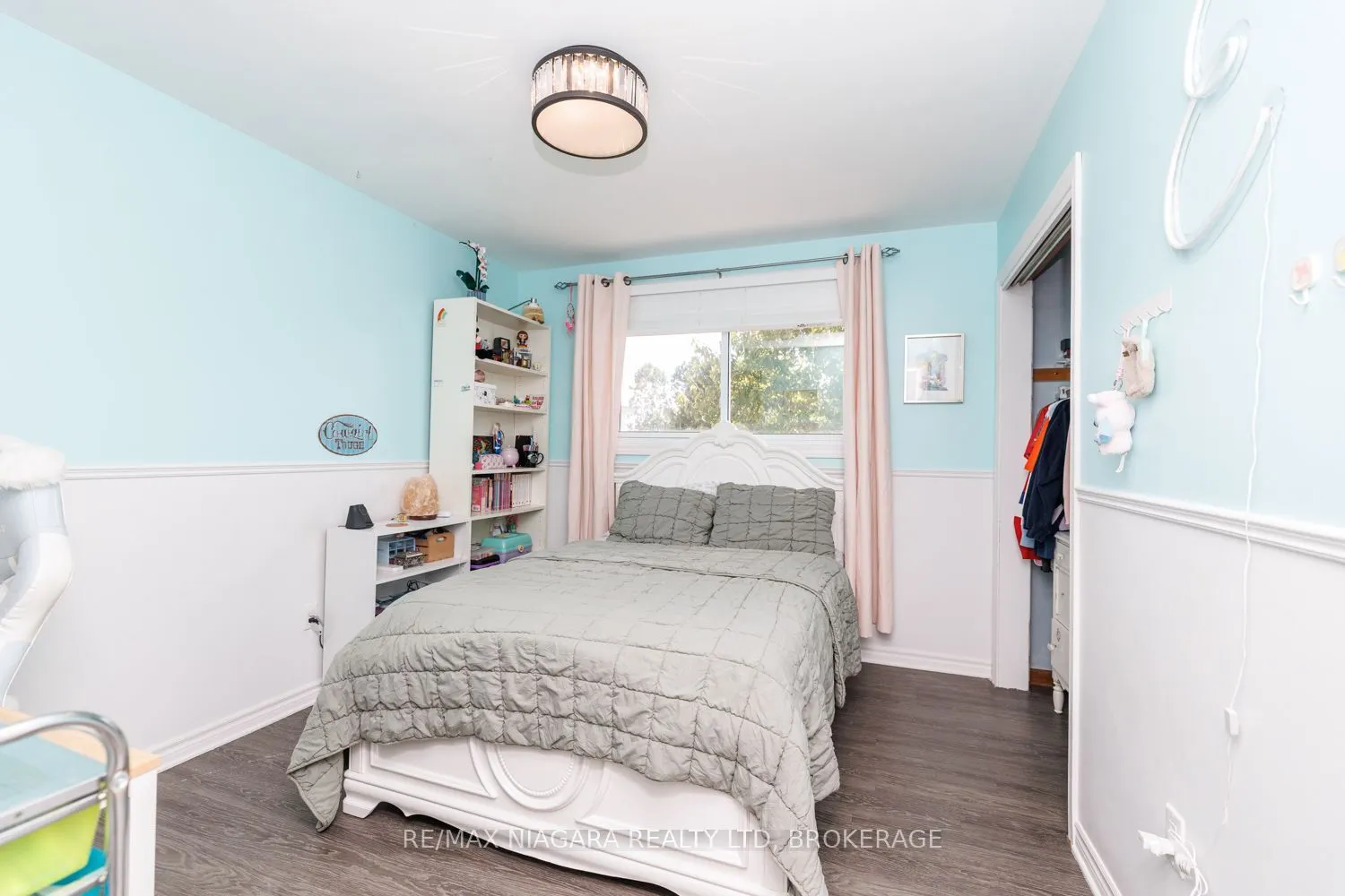 121 Garon Avenue