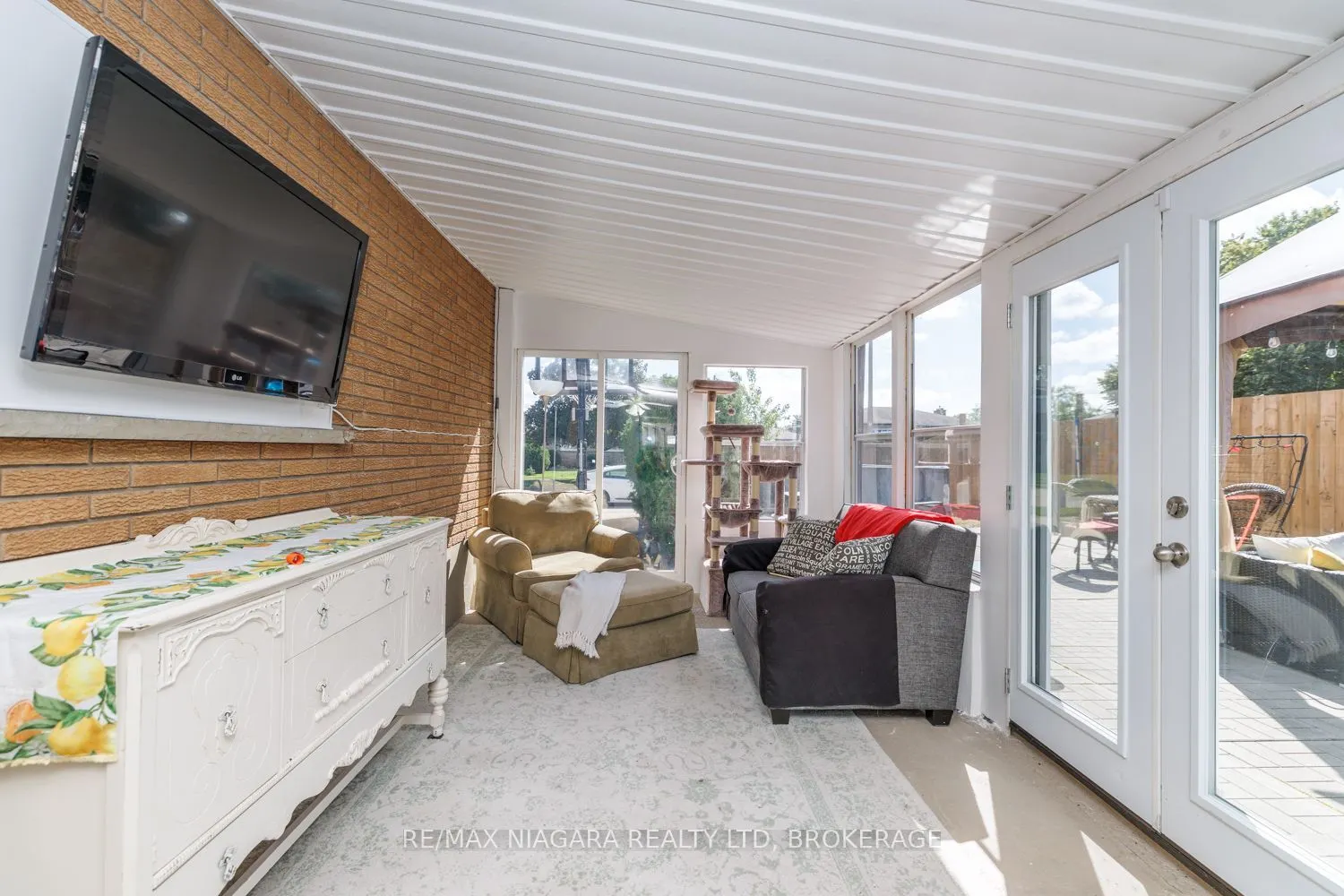 121 Garon Avenue