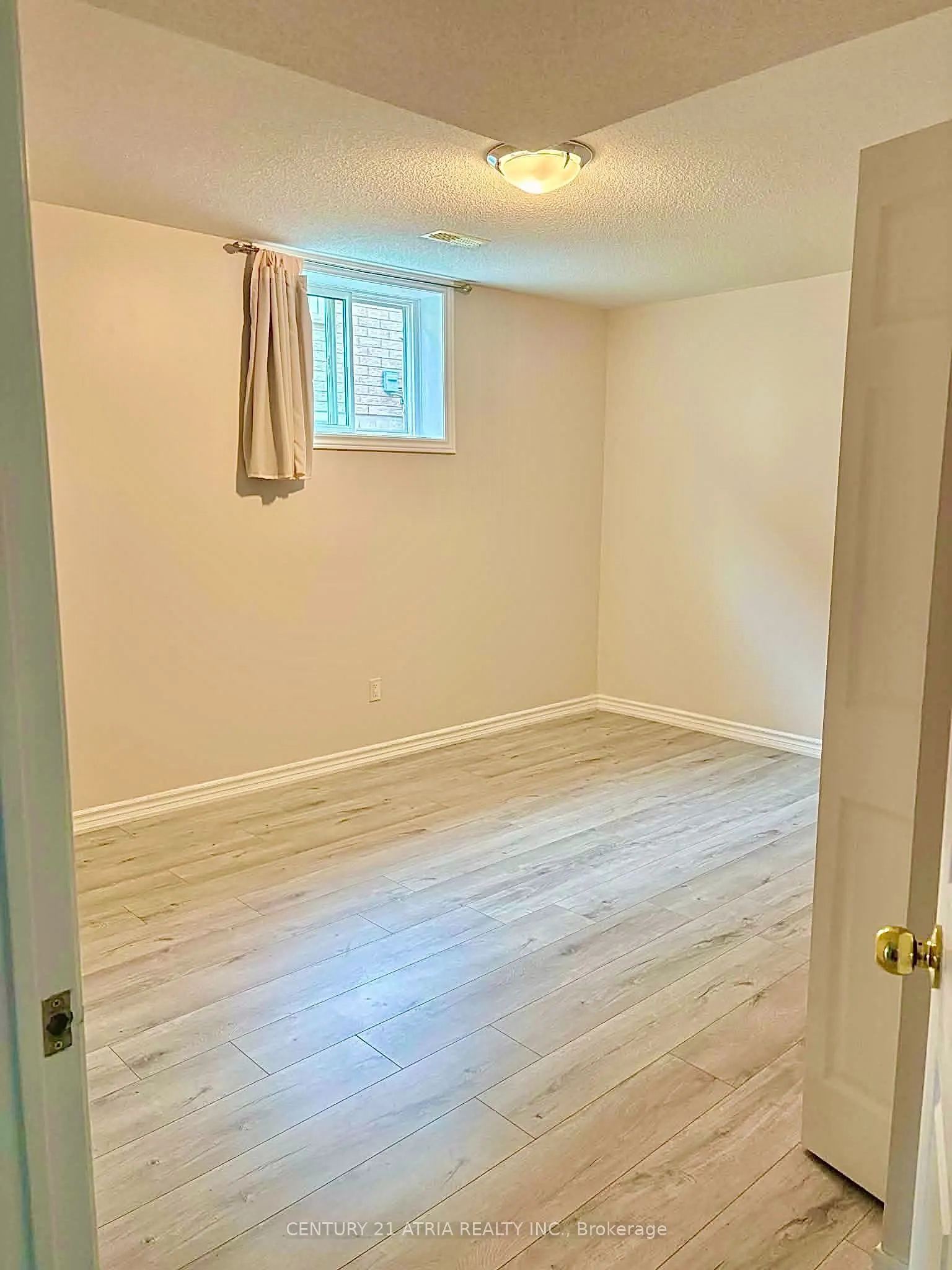 1688 Keppler Crescent