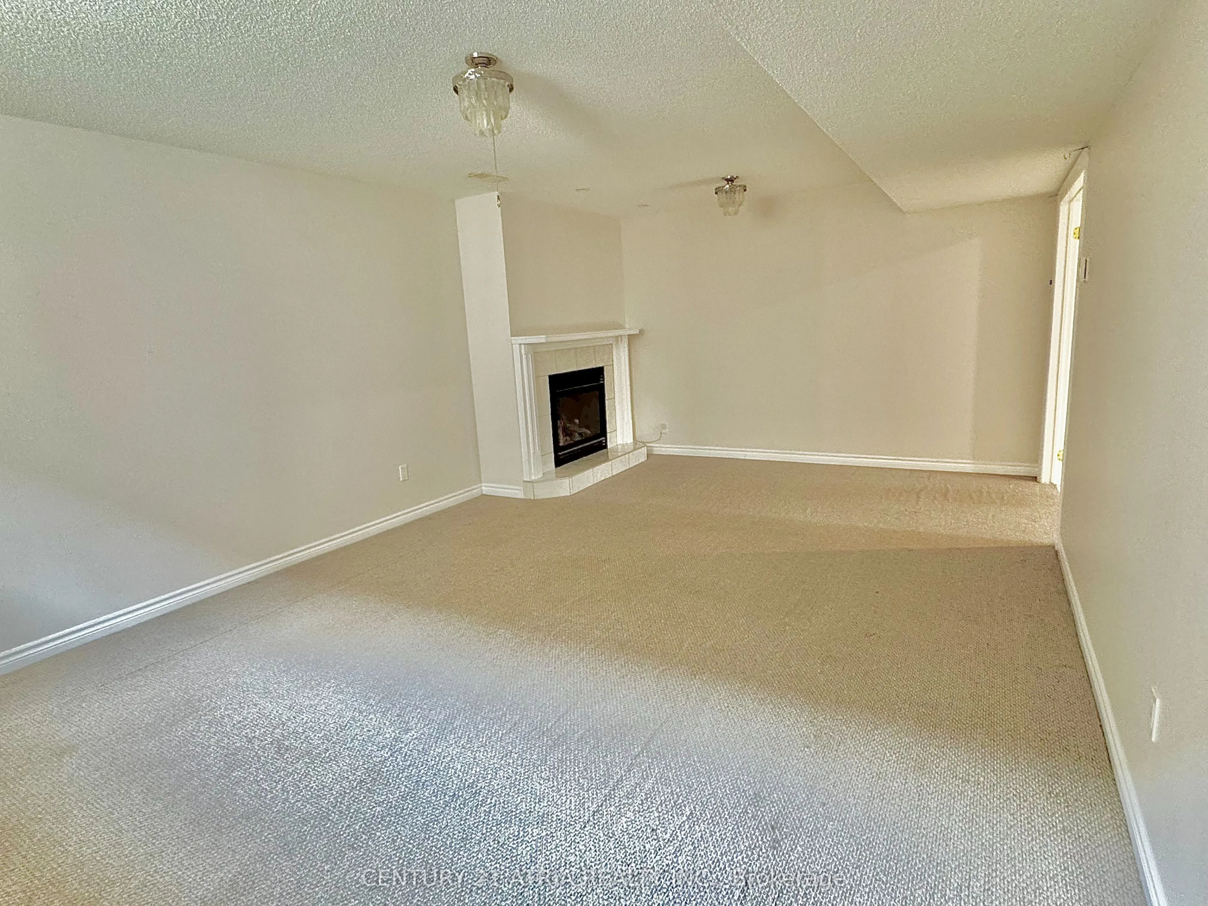1688 Keppler Crescent