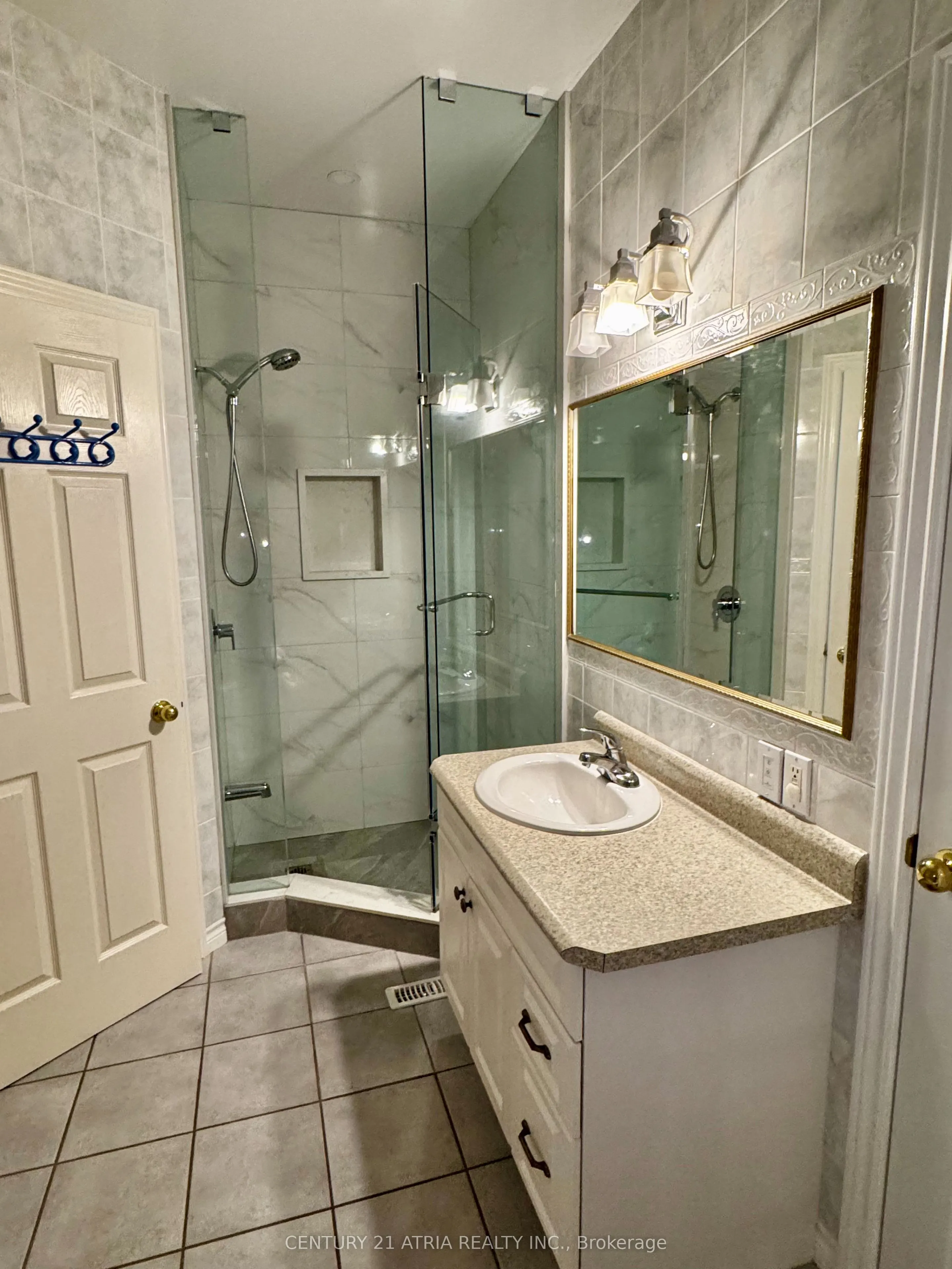 1688 Keppler Crescent