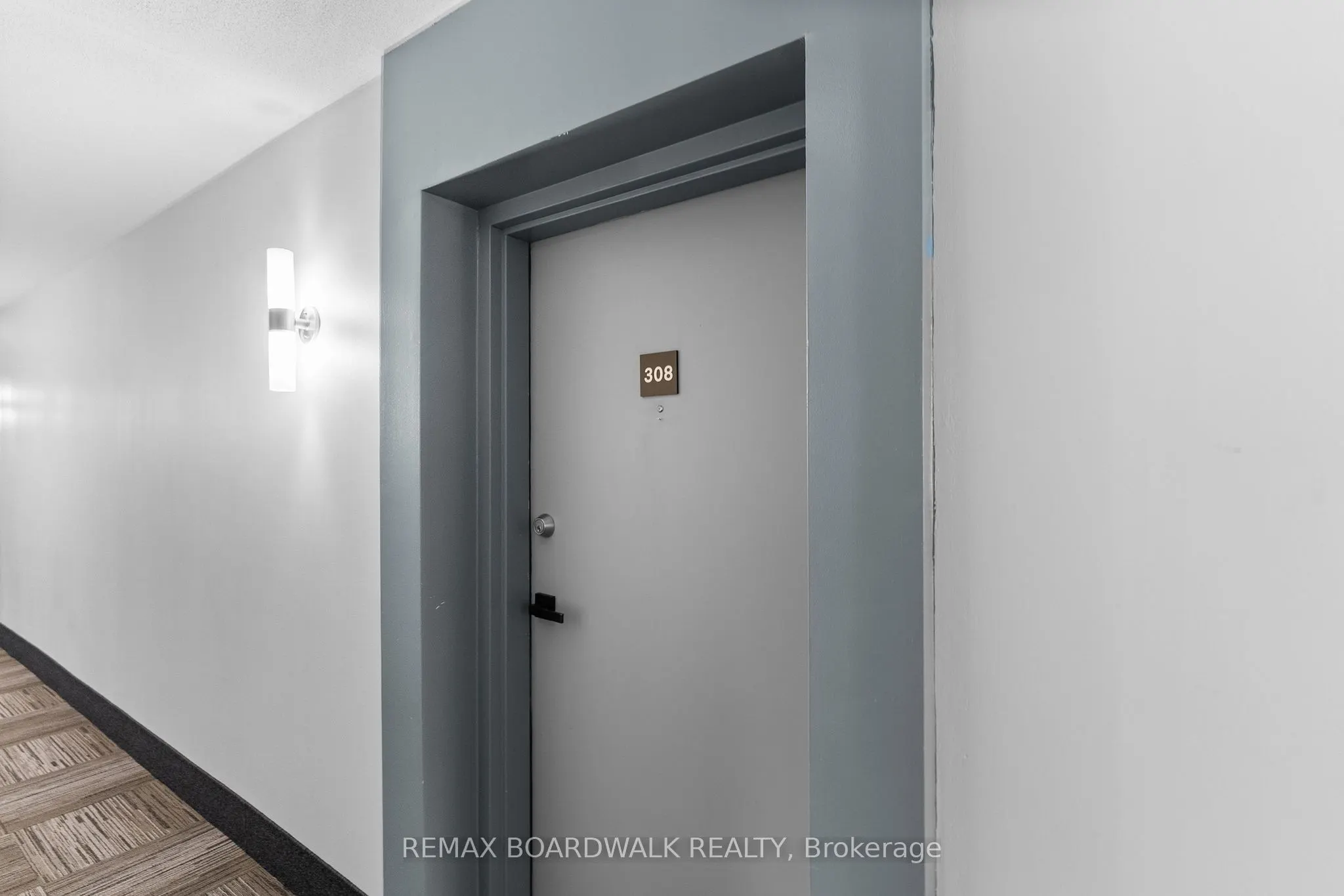 218 Viewmount Drive #308