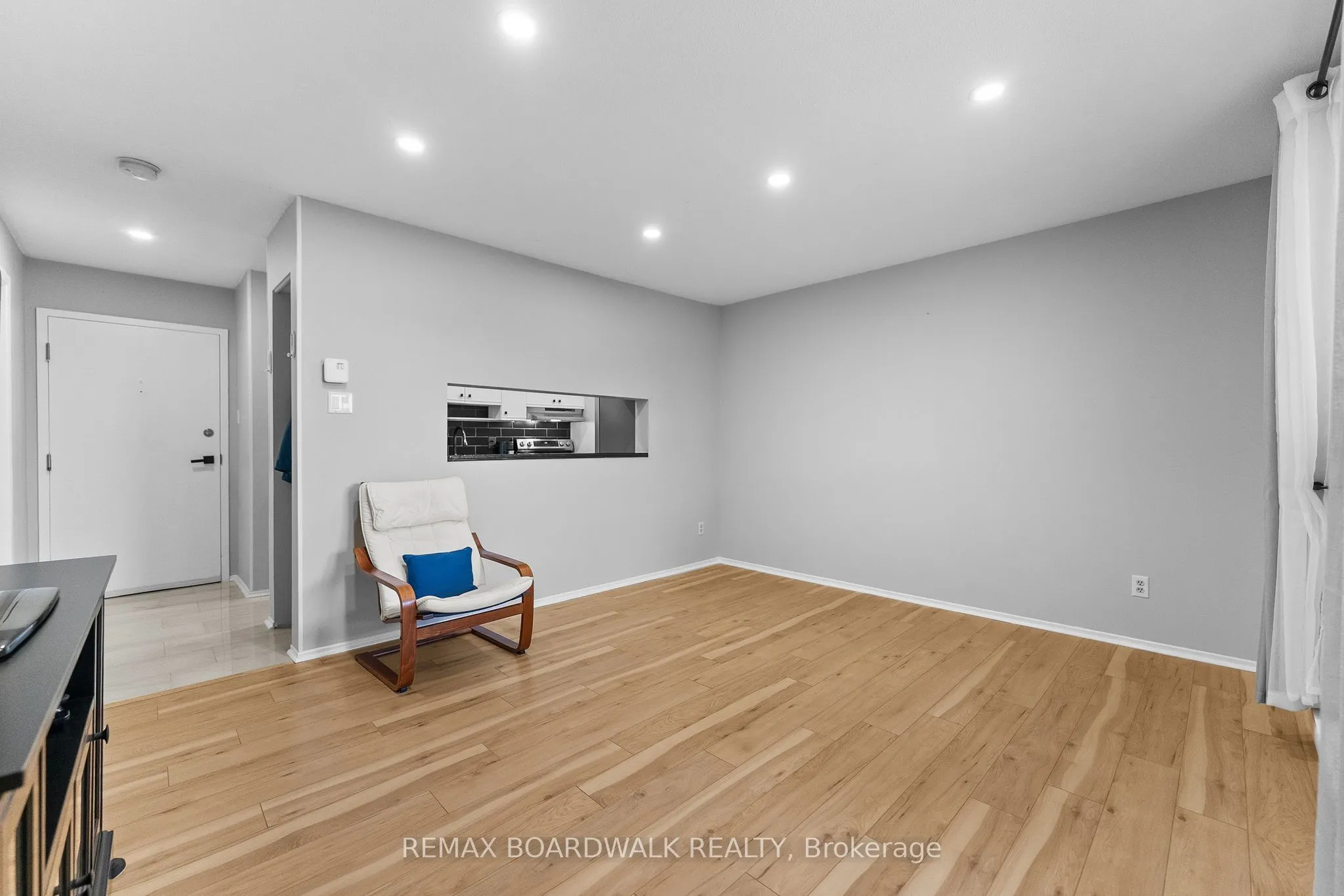 218 Viewmount Drive #308