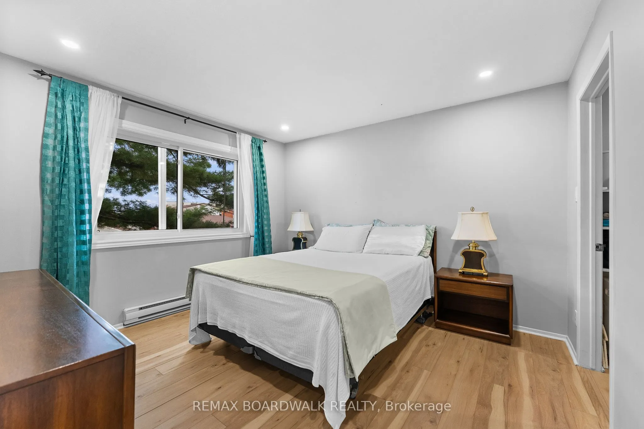 218 Viewmount Drive #308