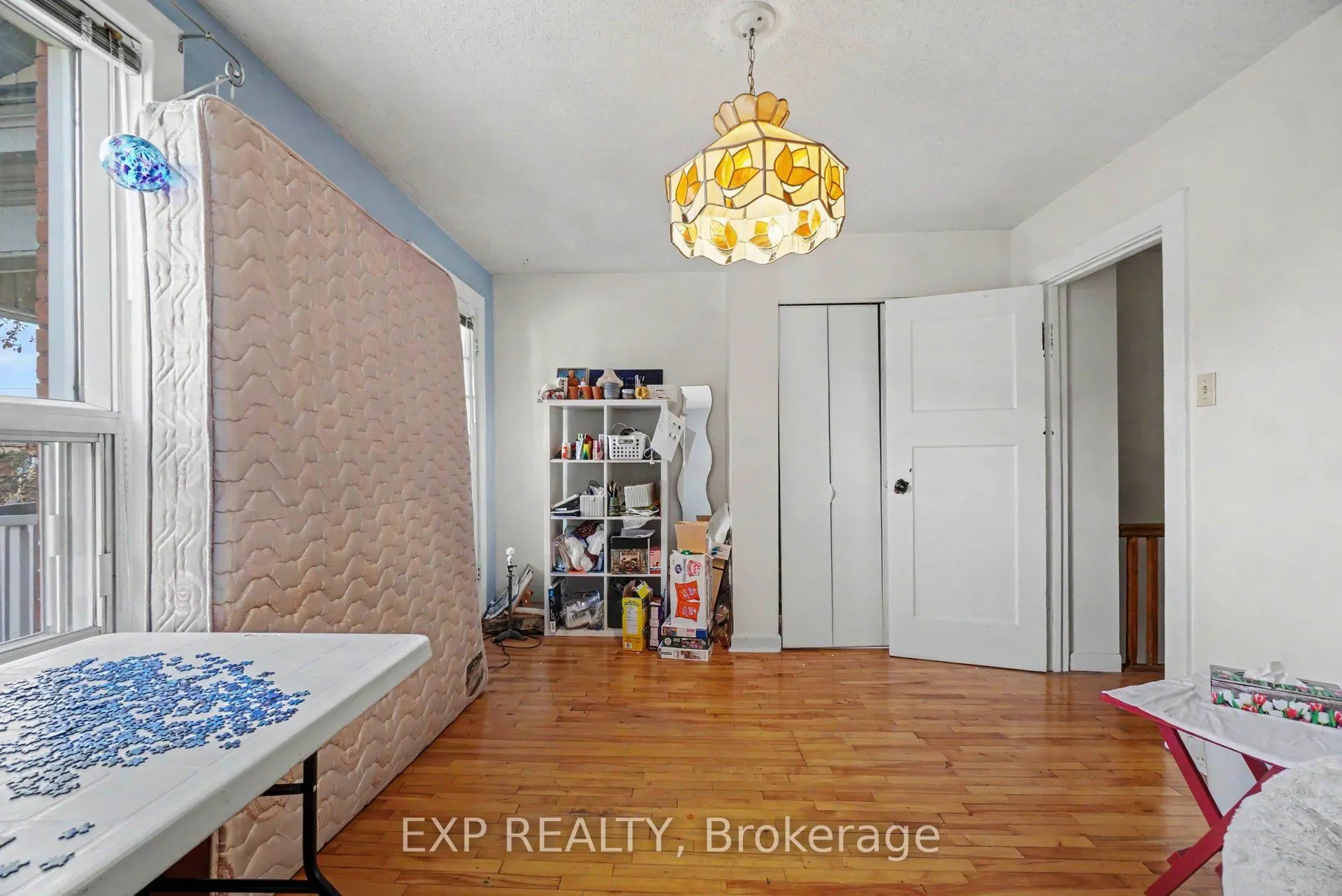 107 Hopewell Avenue