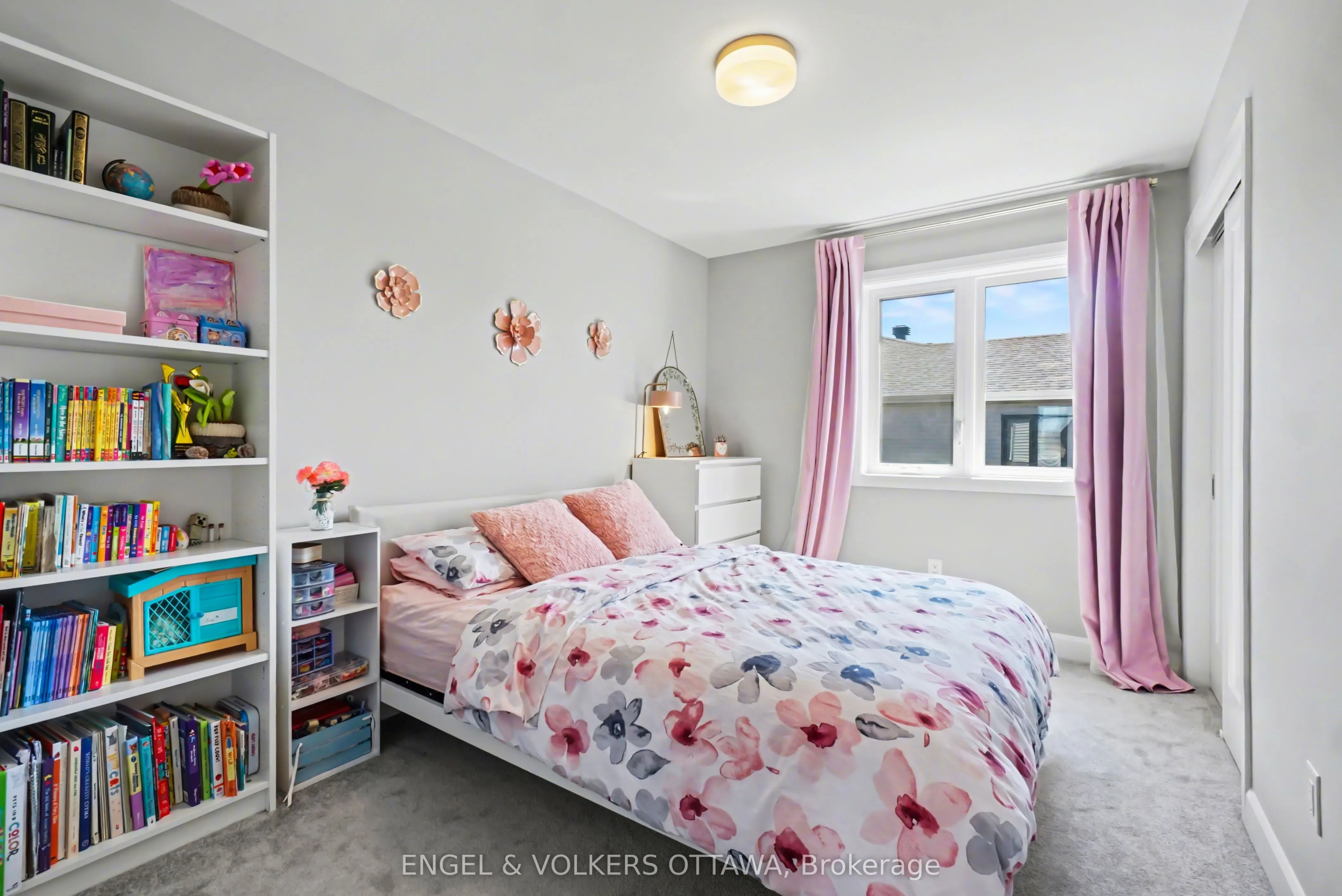 57 Mandevilla Crescent
