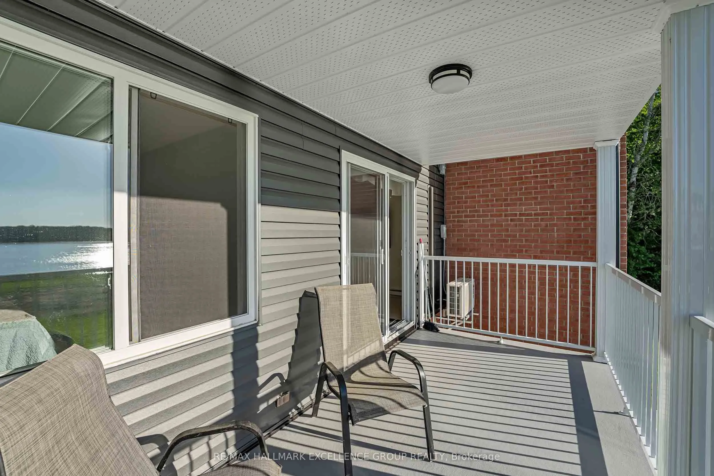 216 Edwards Street #4A