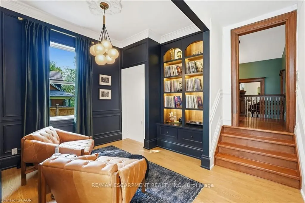 2 Freeman Place