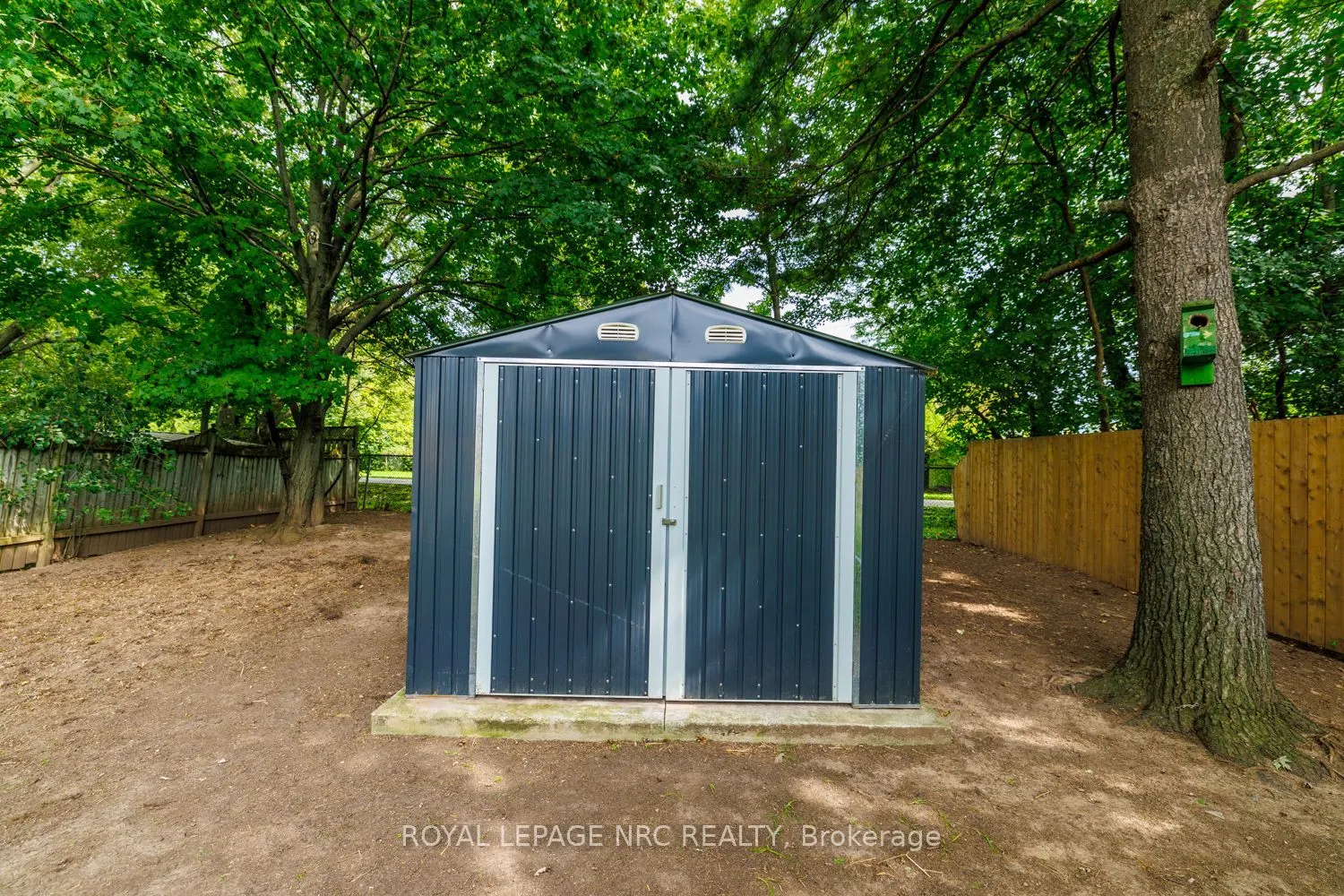 46 GRAYSTONE Crescent