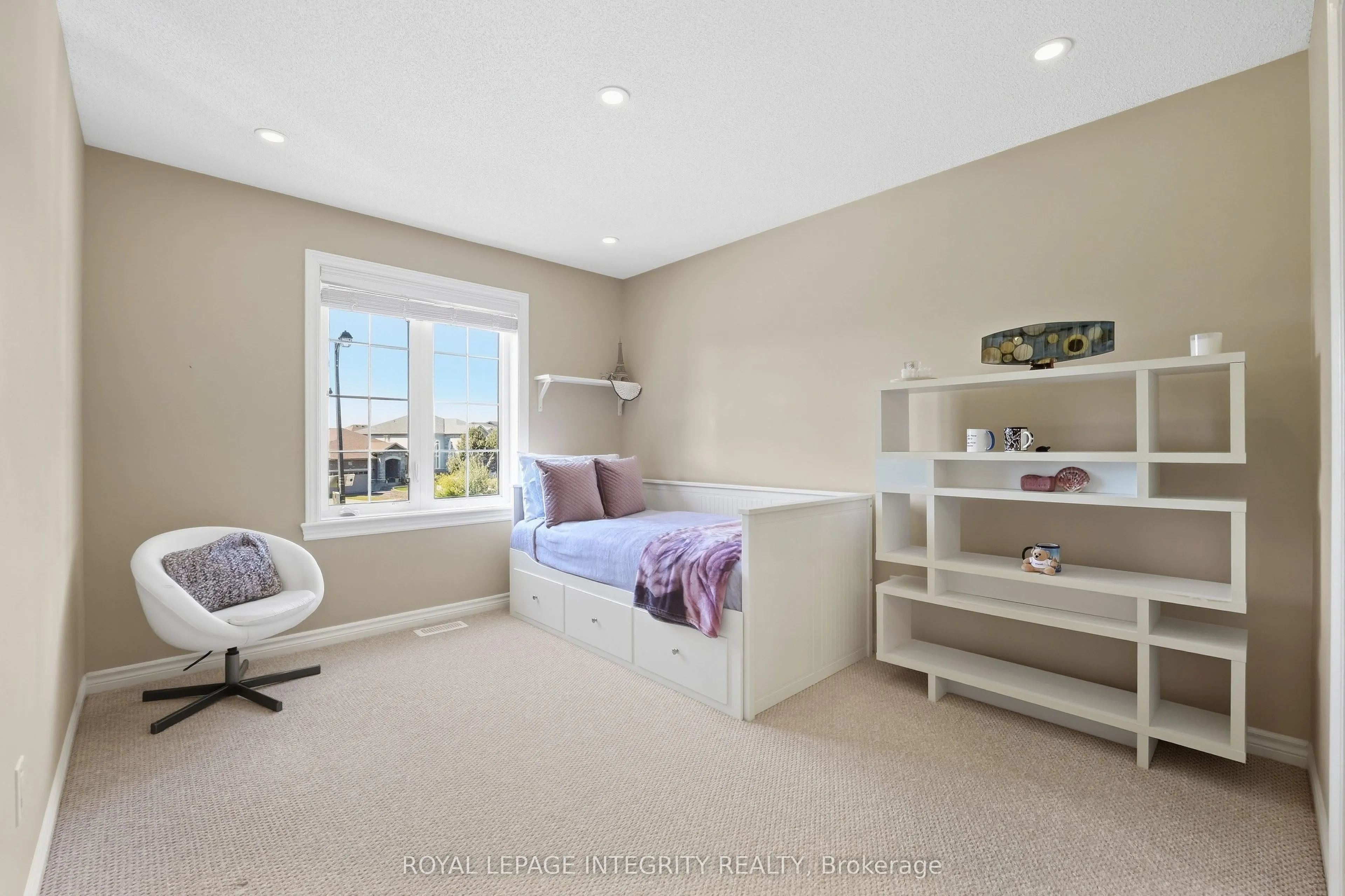 277 HUNTSVILLE Drive