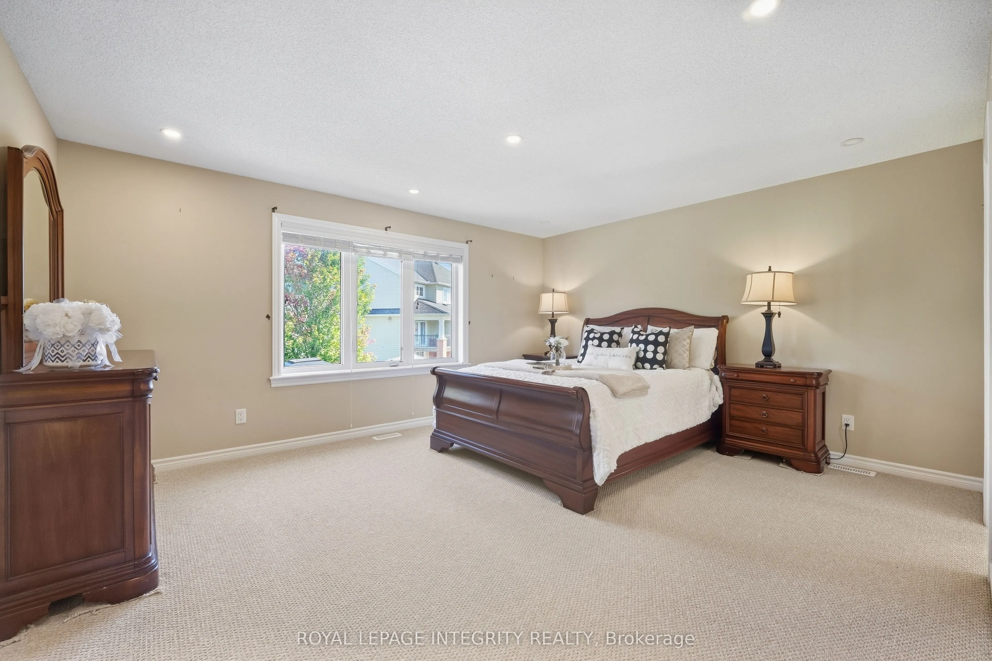 277 HUNTSVILLE Drive