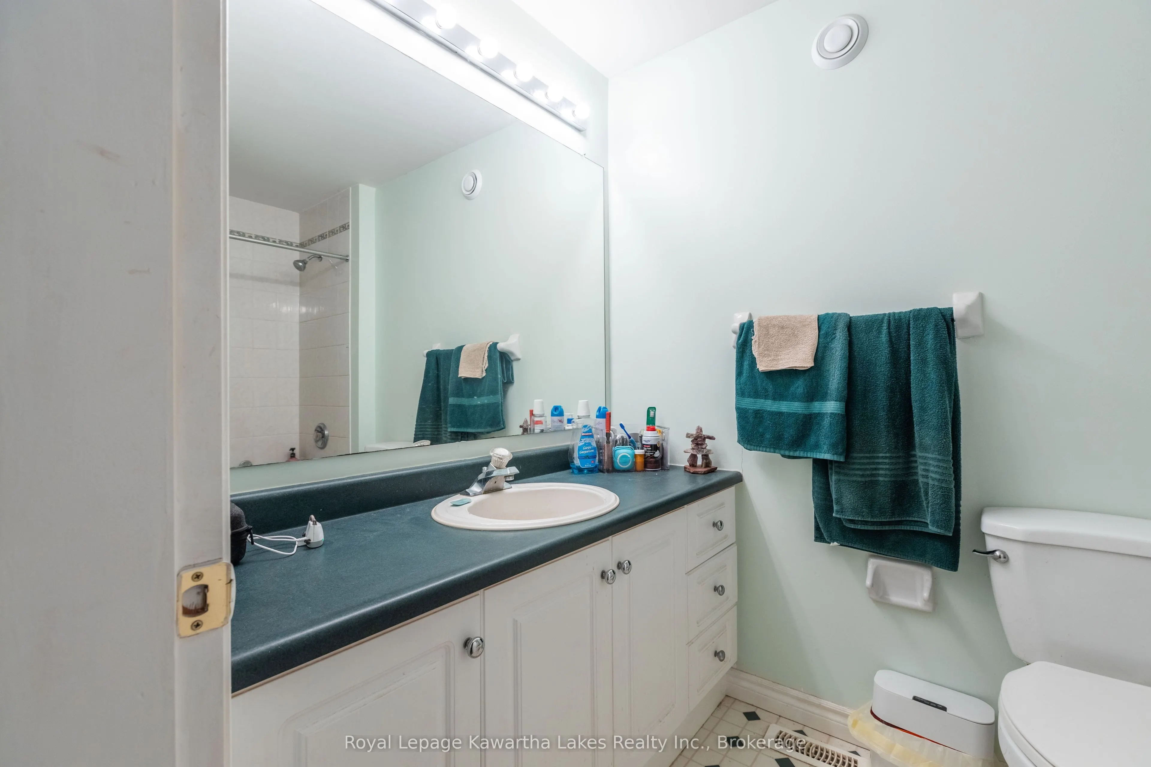 27 Elm Tree Road
