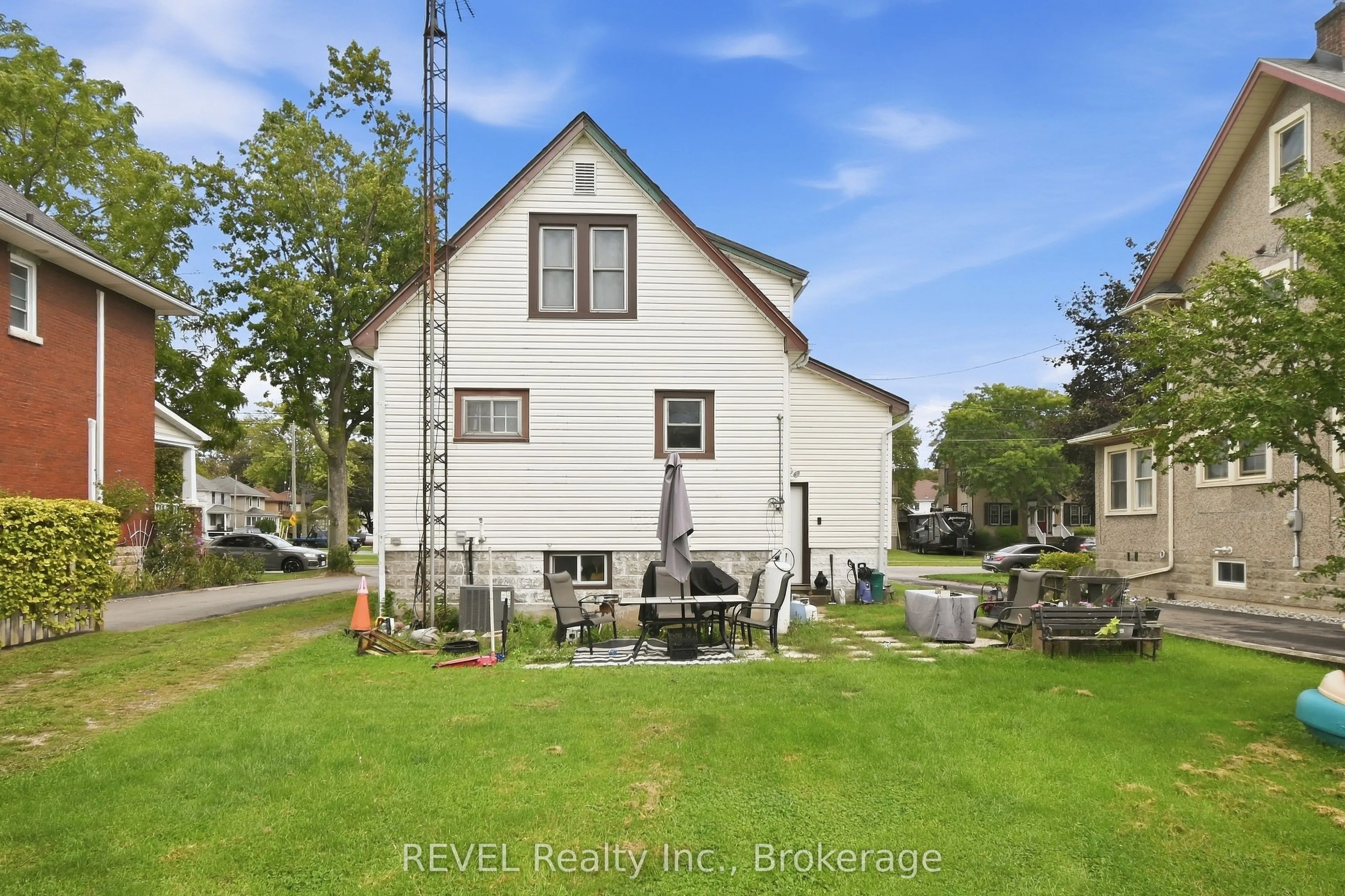 116 Steele Street