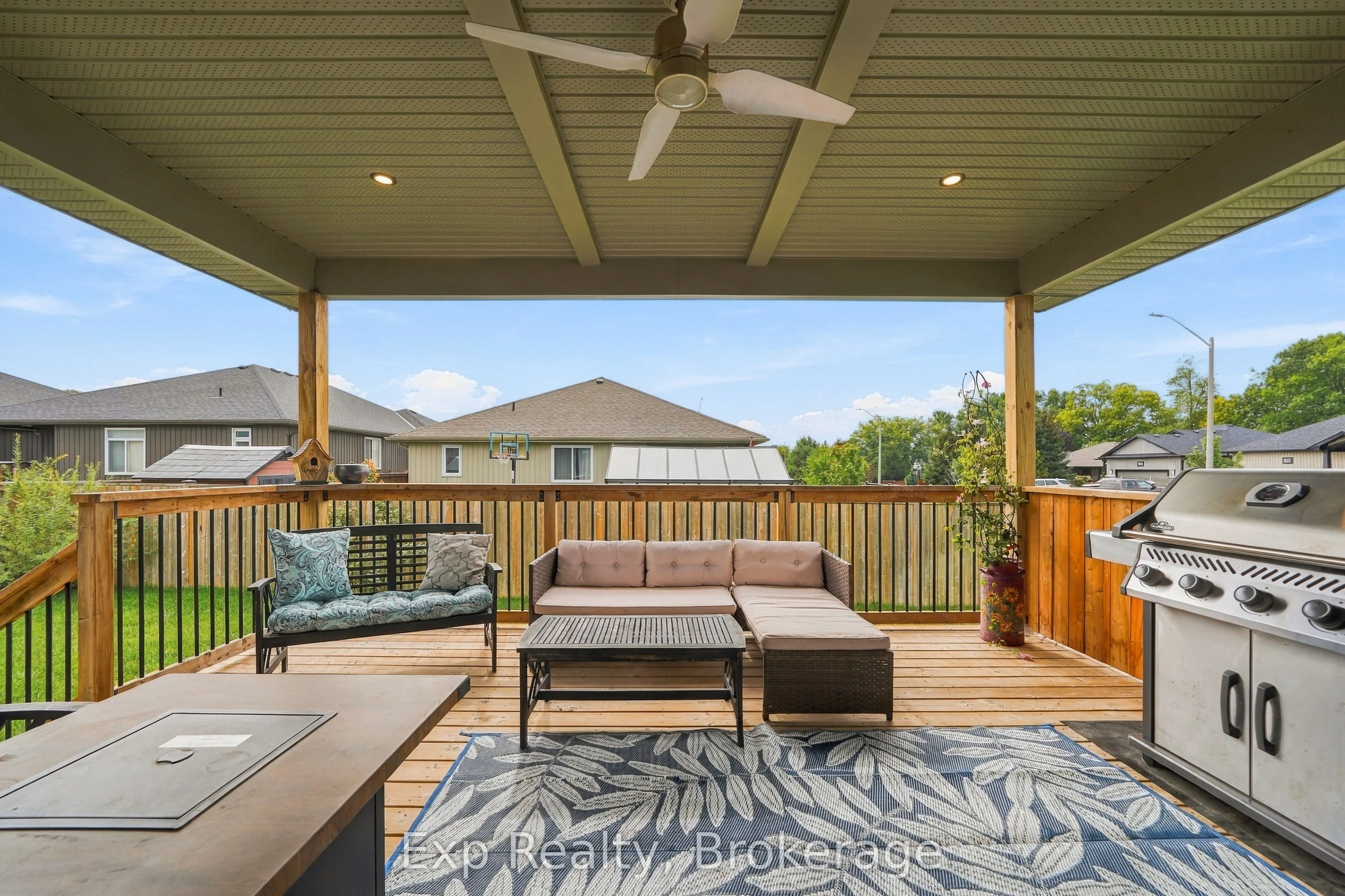 52 Gavin Crescent
