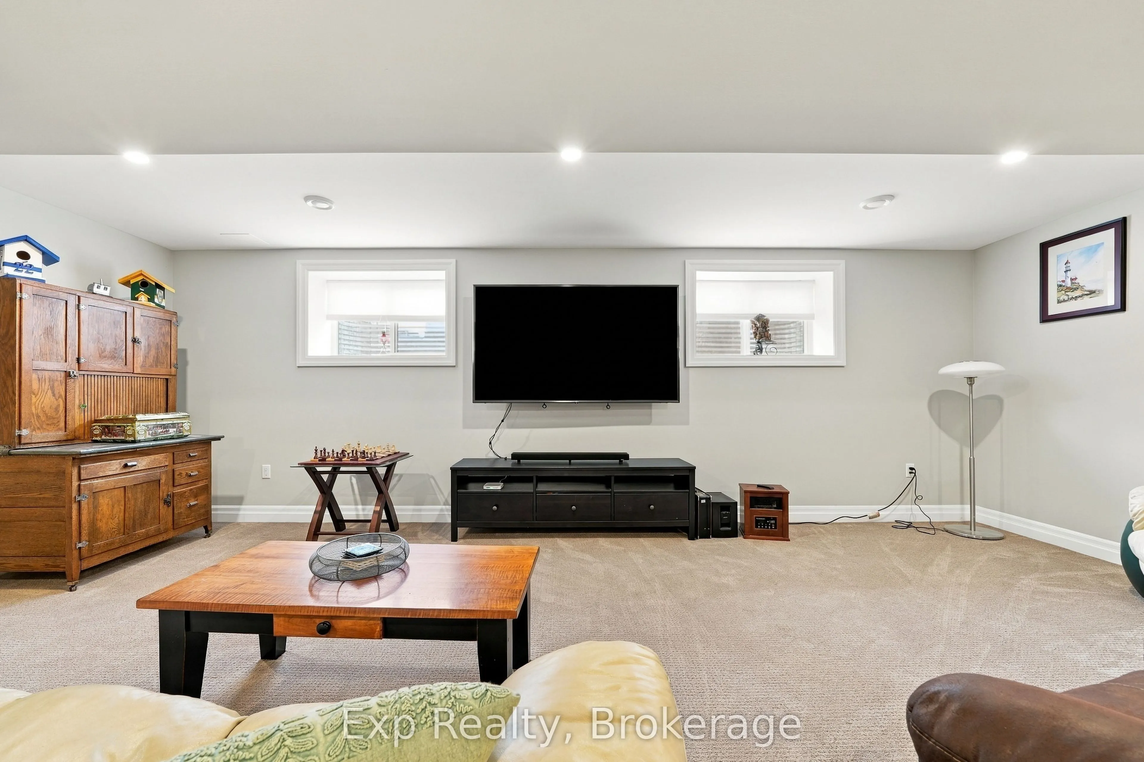 52 Gavin Crescent