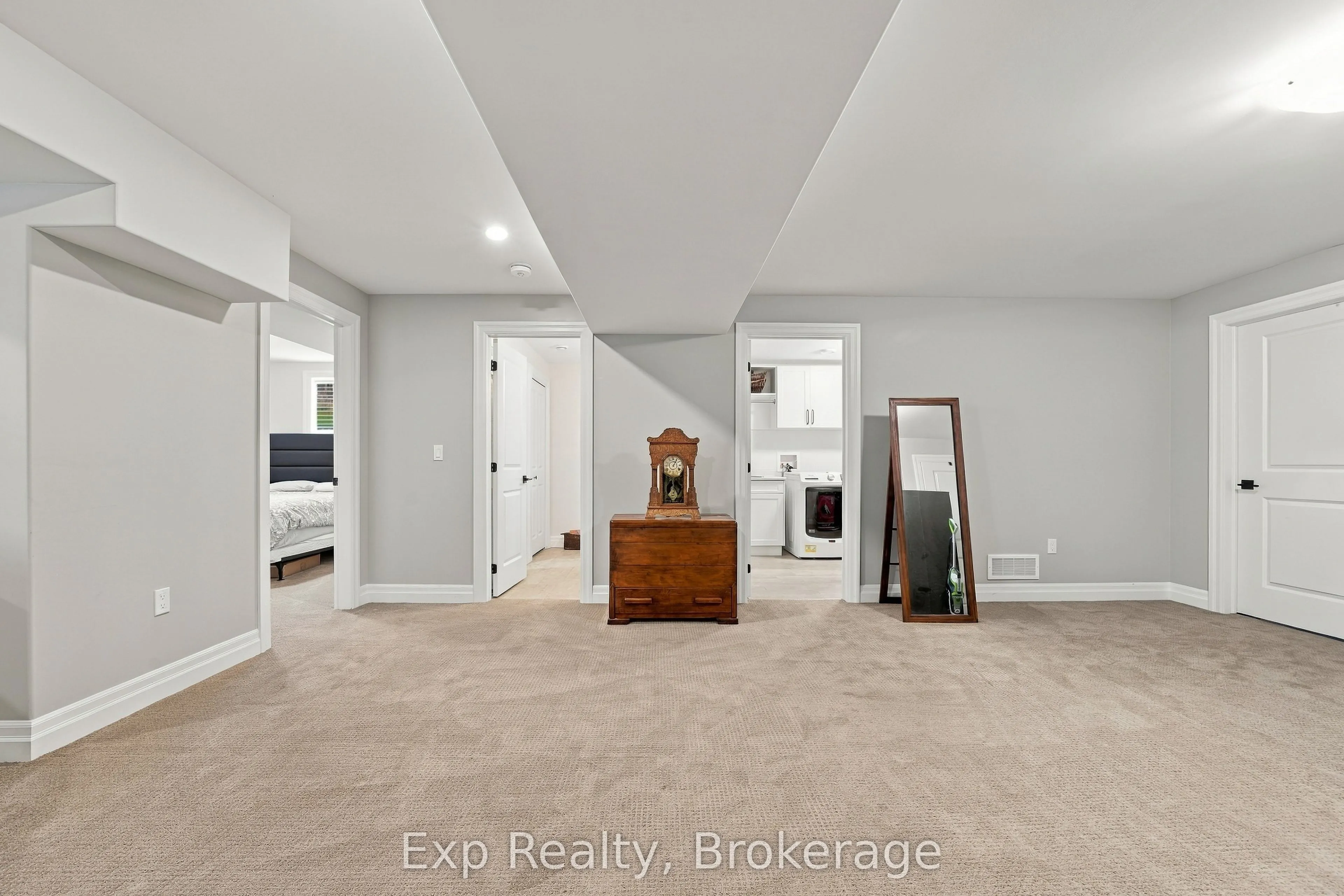 52 Gavin Crescent
